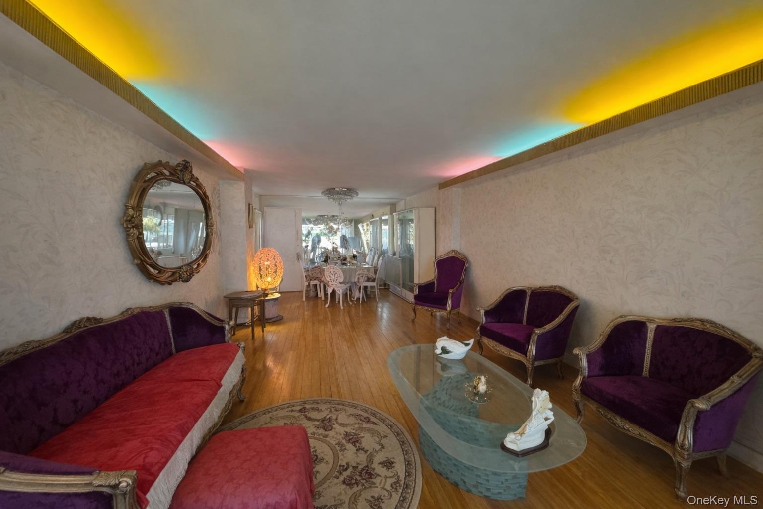 61-20 Grand Central Parkway # C1102, Forest Hills, NY 11375