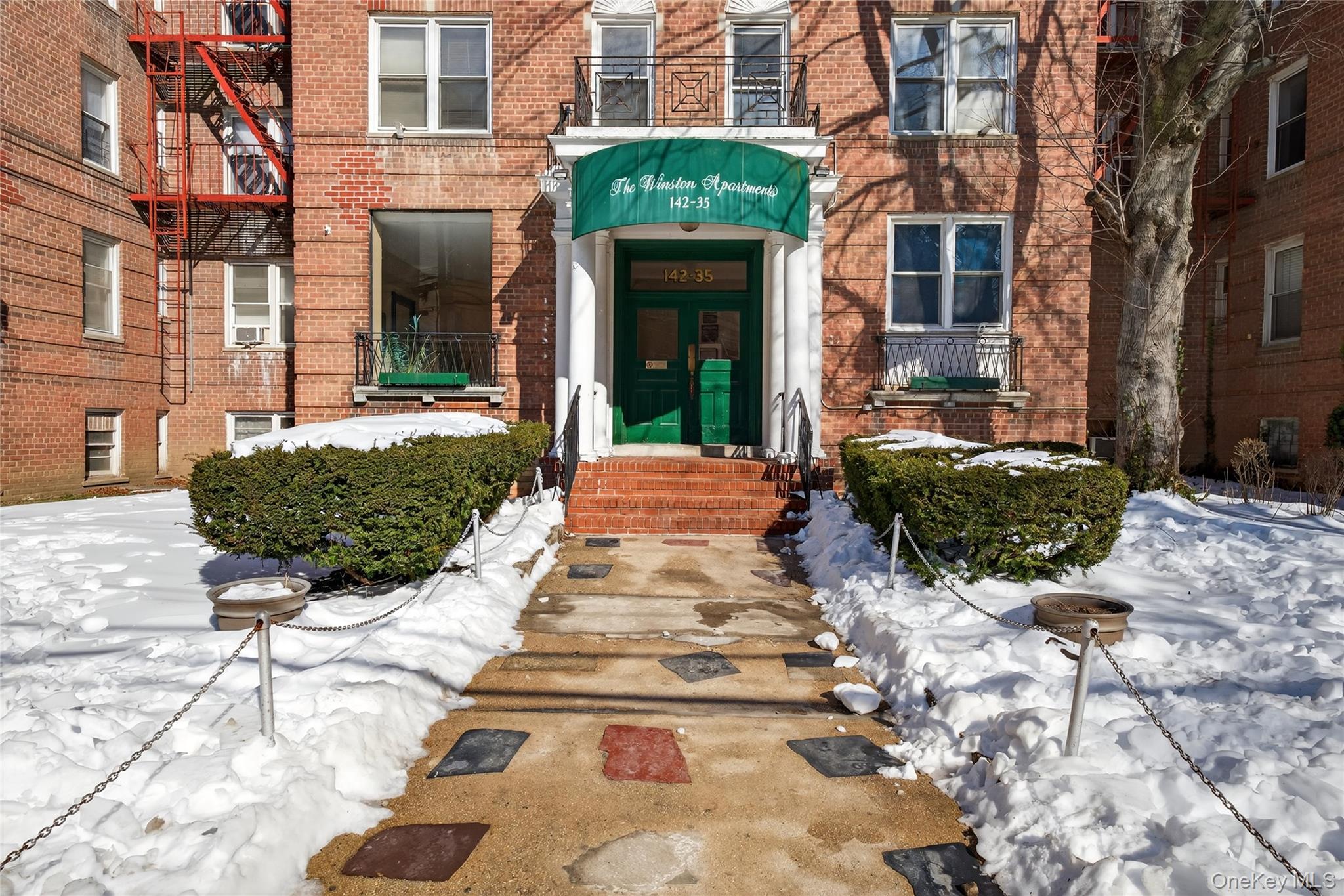 14235 84th Drive # 2K, Jamaica, NY 11435