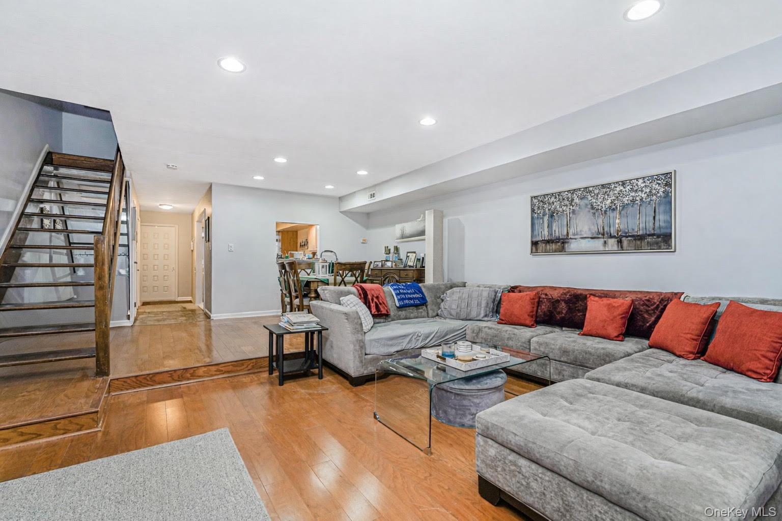 281A Signs Road, Staten Island, NY 10314