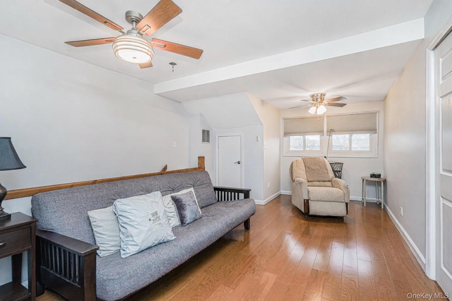 281A Signs Road, Staten Island, NY 10314