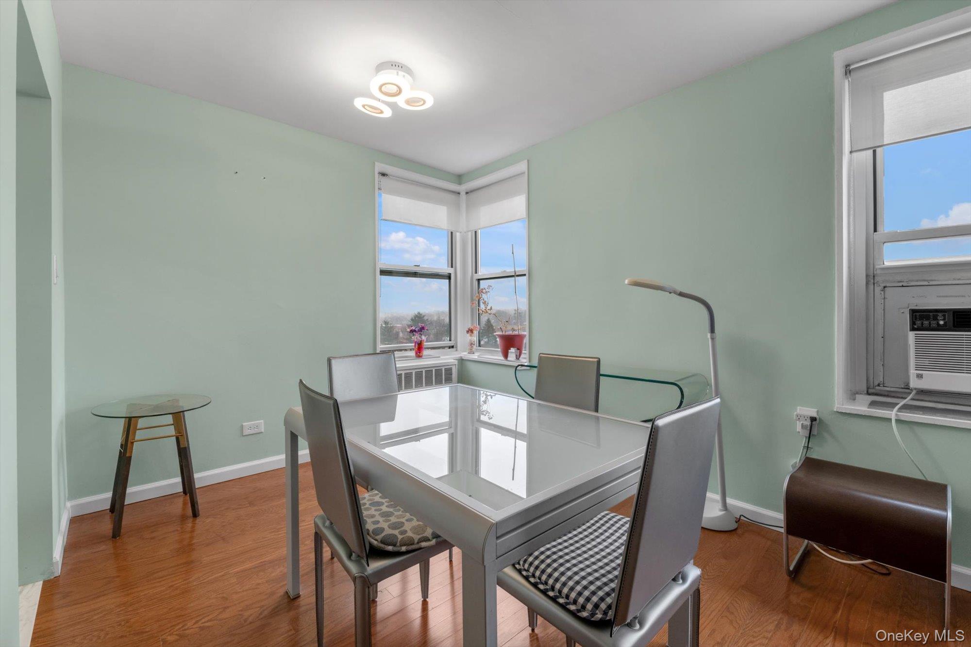 18-70 211th Street # 6J, Bayside, NY 11360