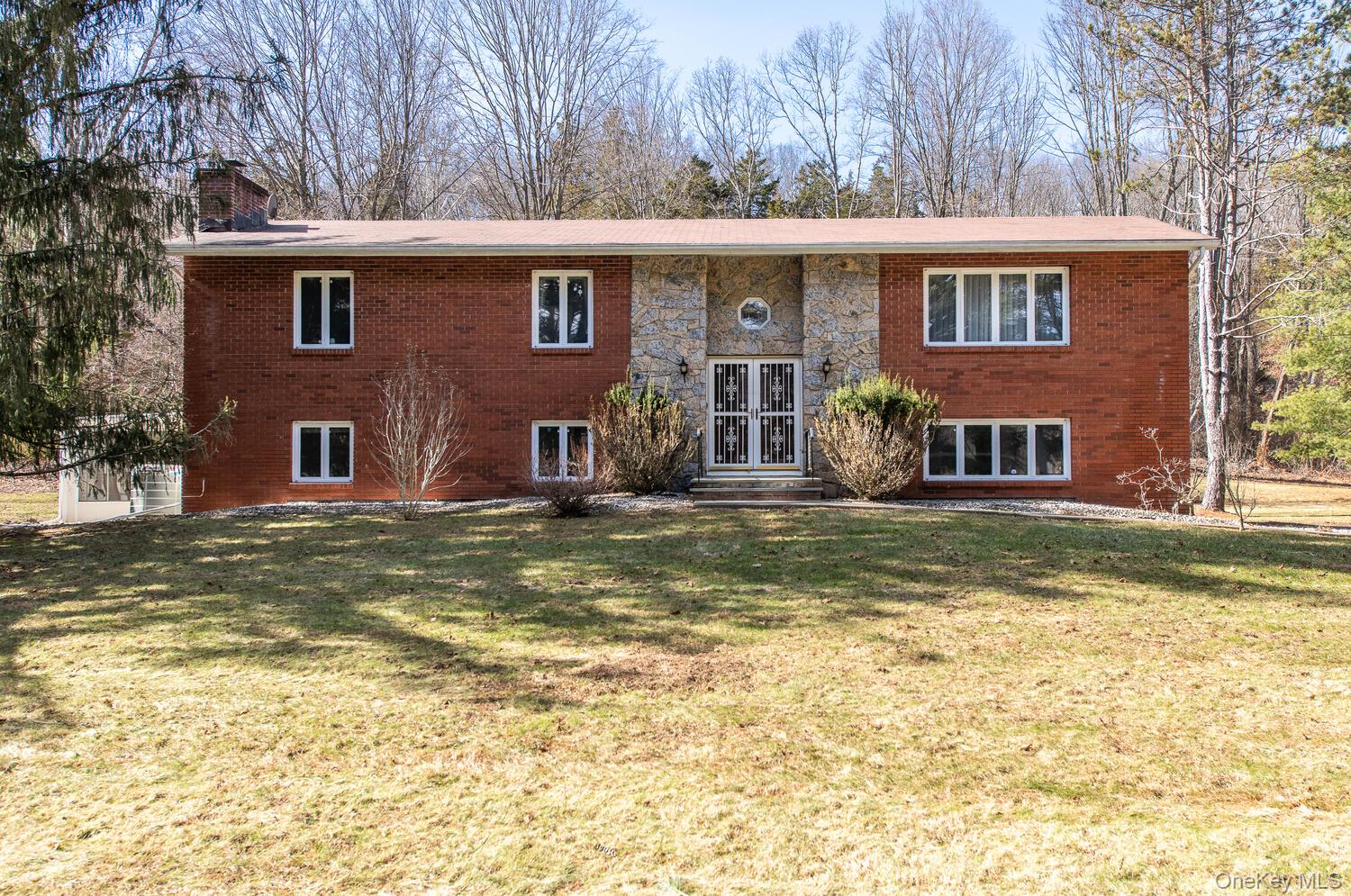 7 Finnish Lane, Lagrangeville, NY 12540