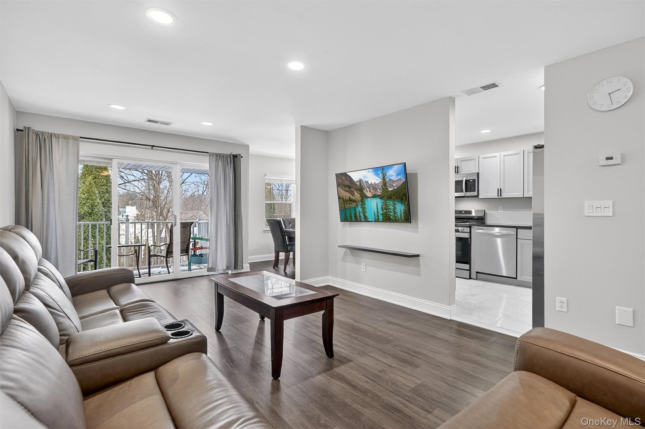 11 Underhill Drive, Pomona, NY 10970