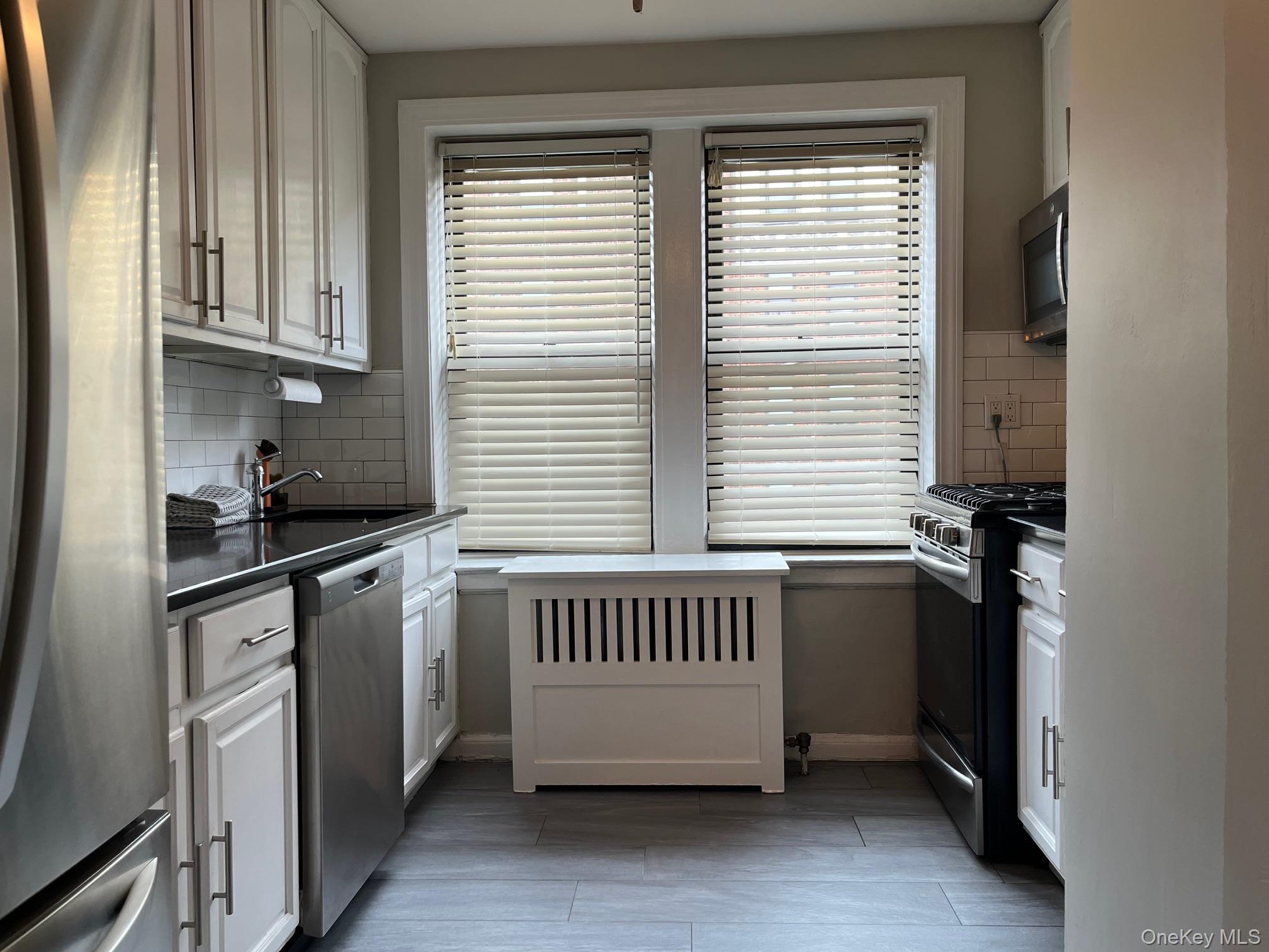 36 West Pondfield Road # 2A, Bronxville, NY 10708