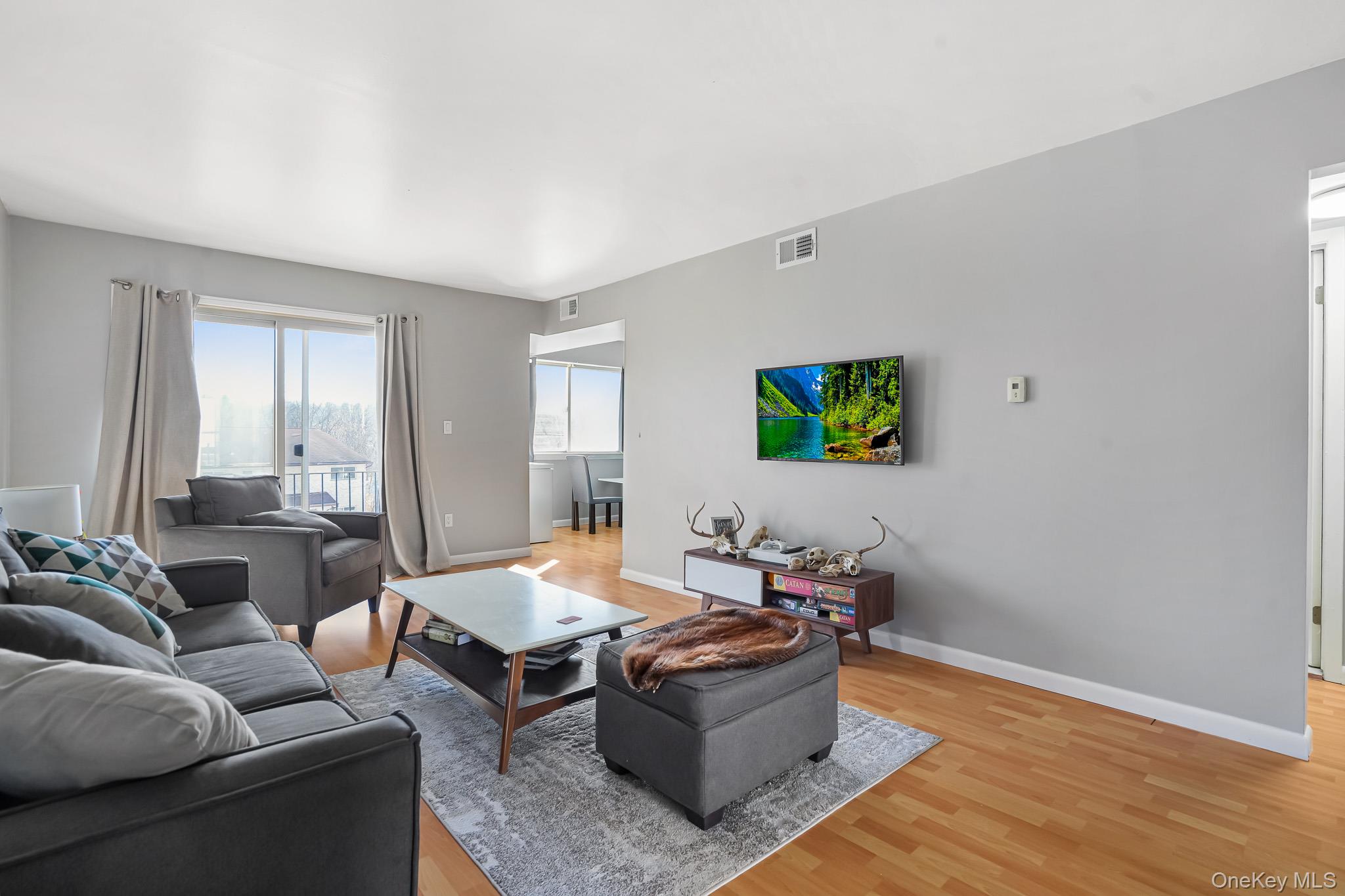 26 Cooper Road # 411, Poughkeepsie, NY 12603