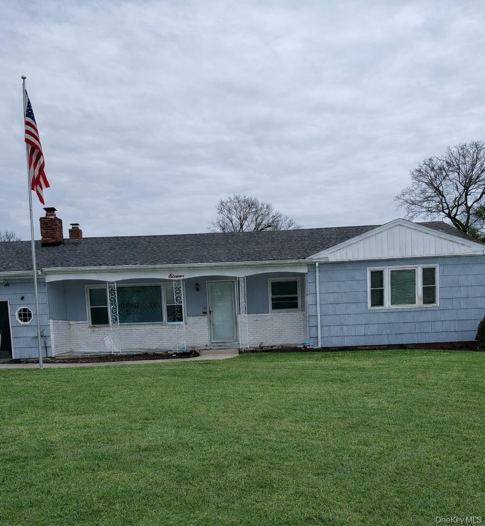 11 Richmond Boulevard, Centereach, NY 11720