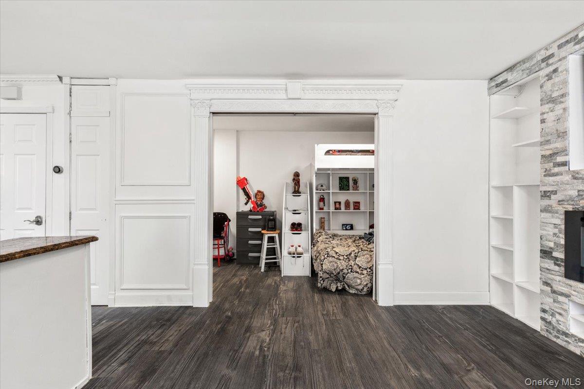 233 Sunset Boulevard, Bronx, NY 10473