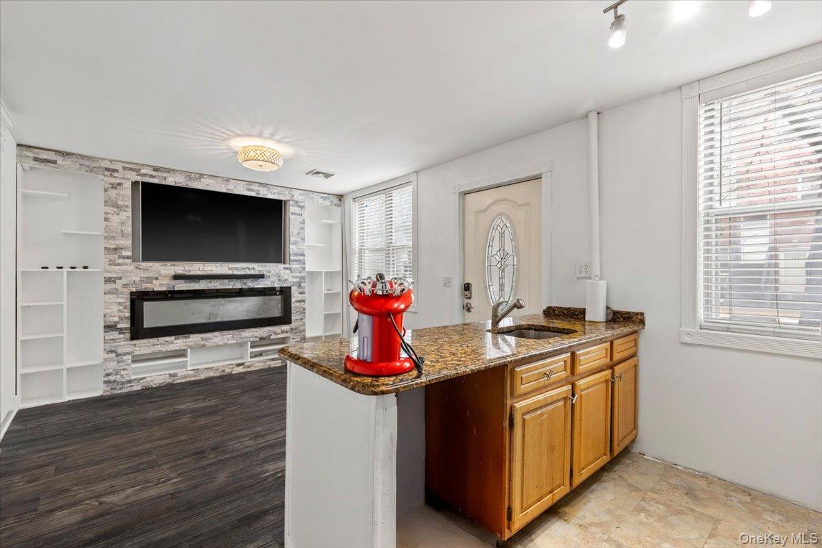 233 Sunset Boulevard, Bronx, NY 10473