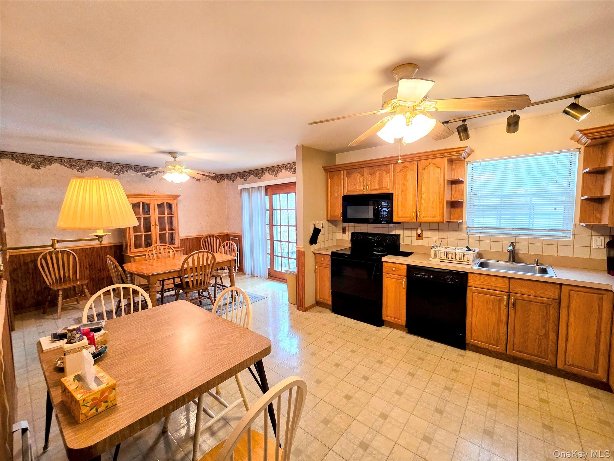 189 Broadway, Rocky Point, NY 11778