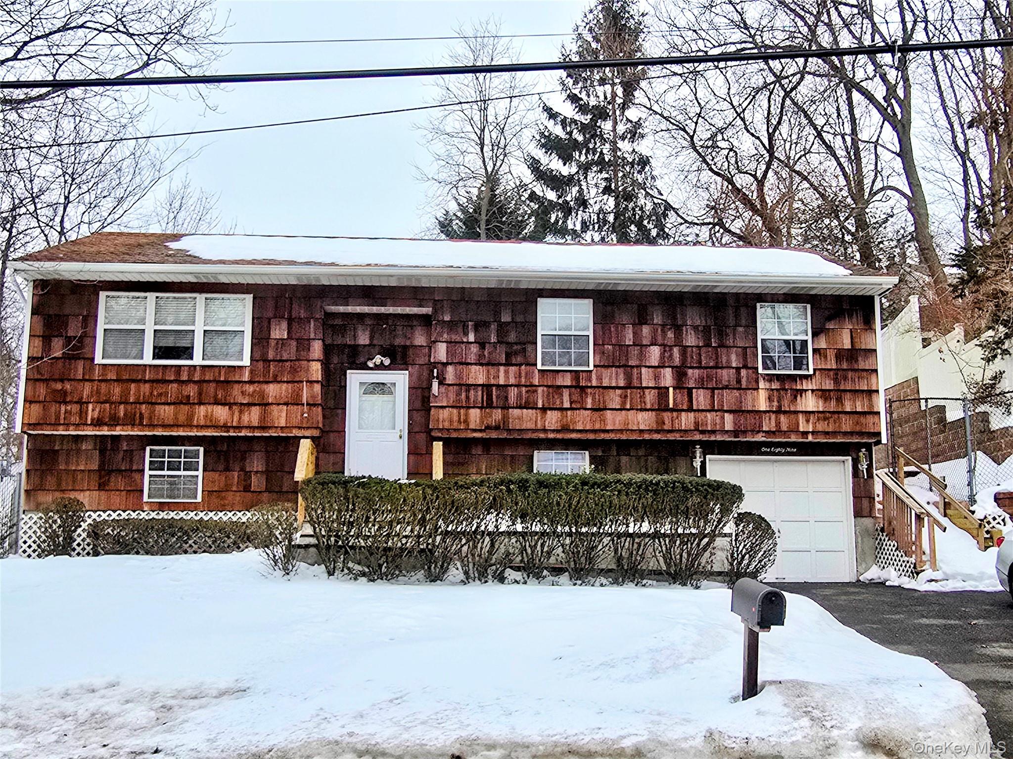 189 Broadway, Rocky Point, NY 11778