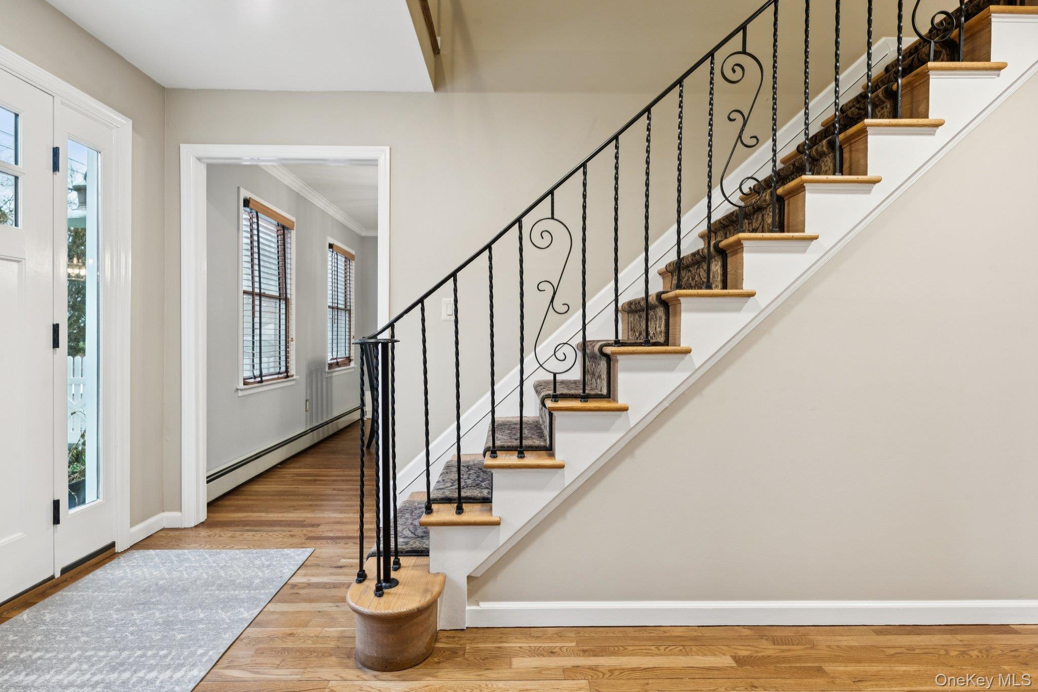 24 Cherry Place, Huntington, NY 11743