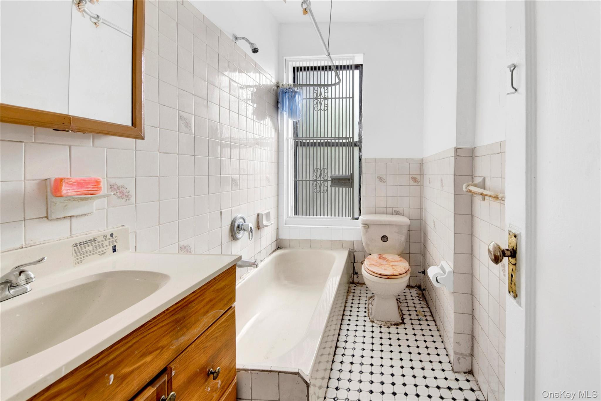 823 E 147th Street # 3, Bronx, NY 10455