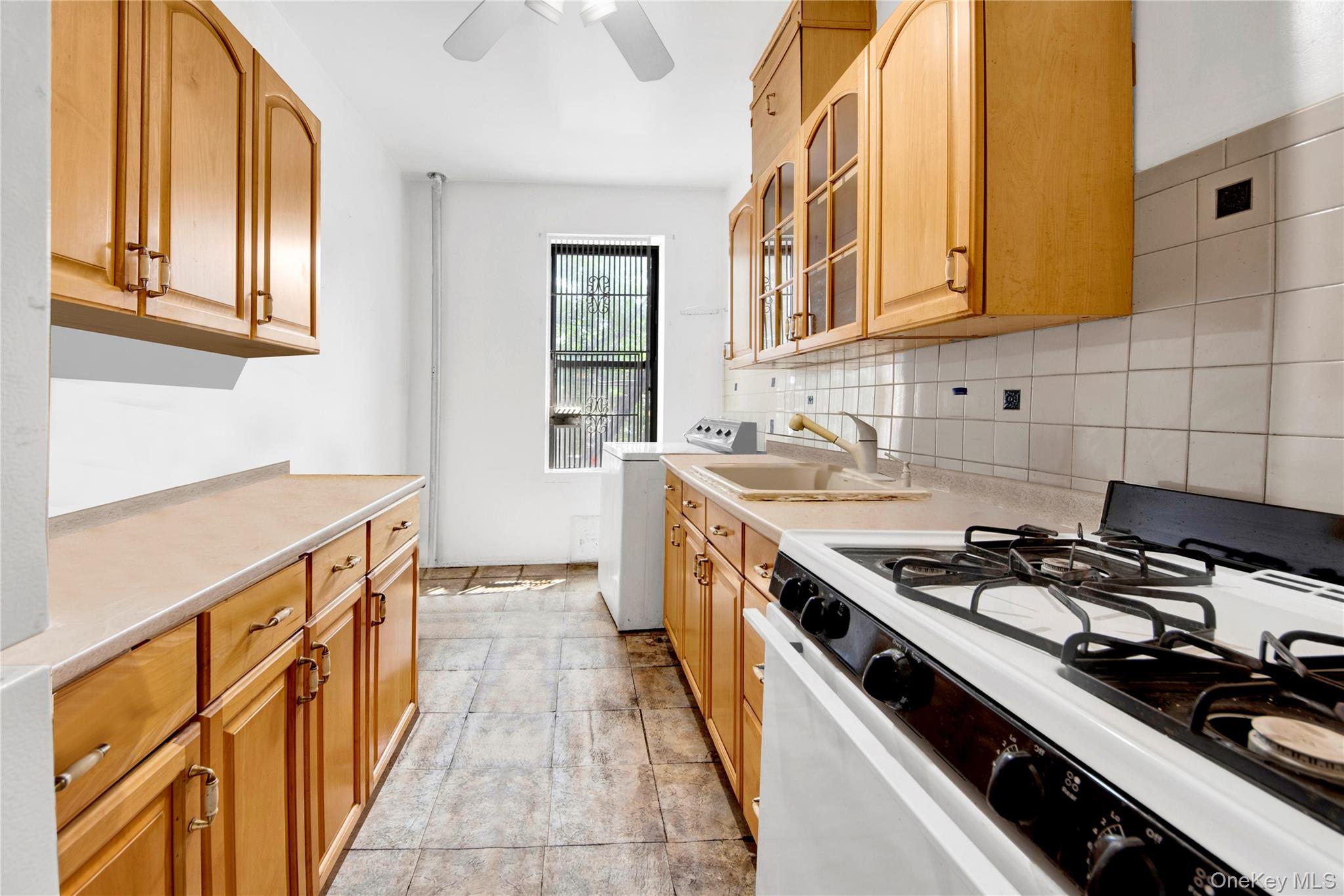 823 E 147th Street # 3, Bronx, NY 10455