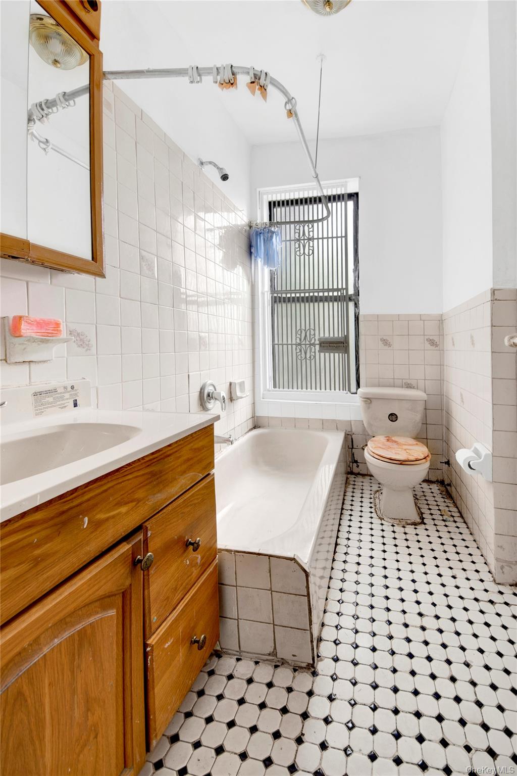 823 E 147th Street # 3, Bronx, NY 10455