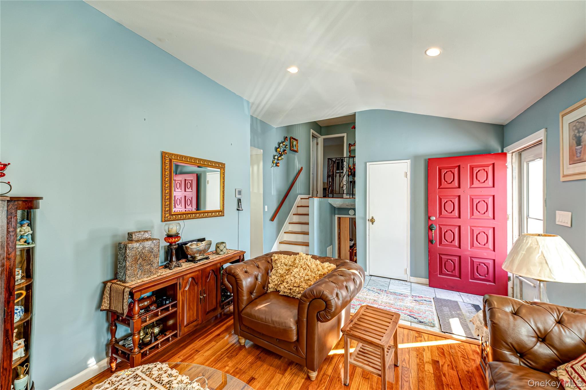 389 Beebe Court, North Babylon, NY 11703