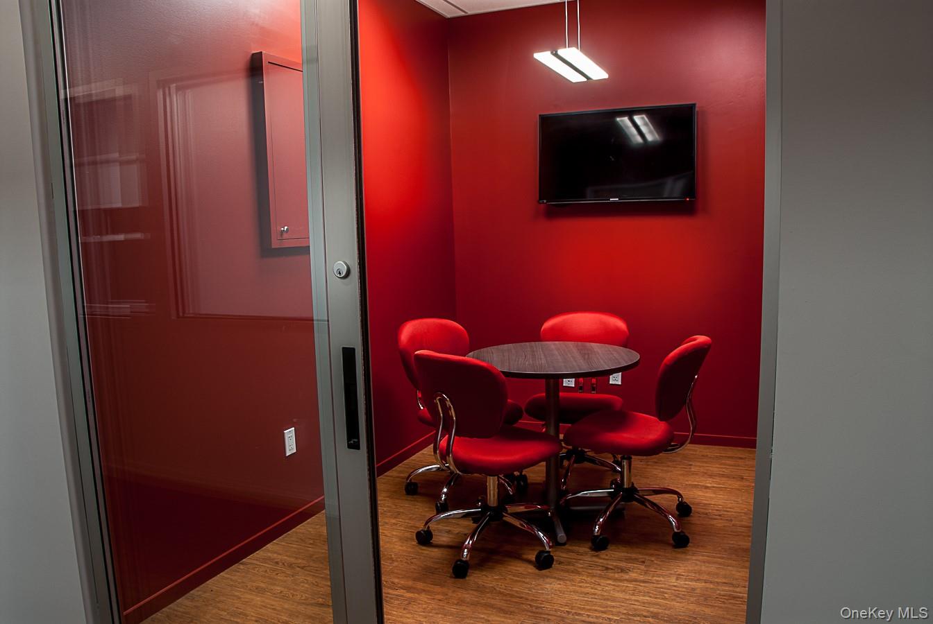 30 W Main Street # 207, Riverhead, NY 11901