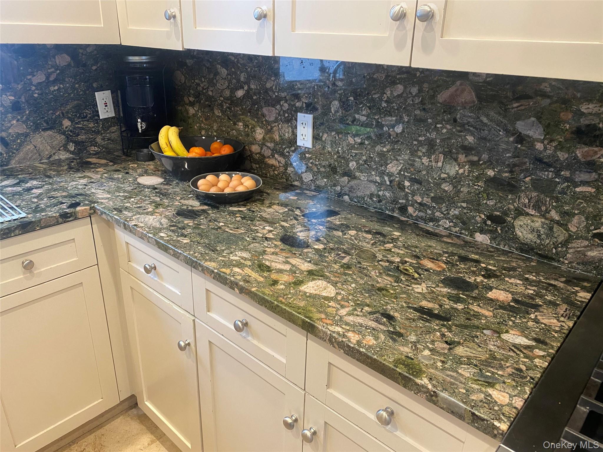 6139 184th Street, Fresh Meadows, NY 11365