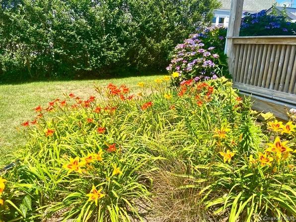 16 Osceola Lane, Southampton, NY 11968