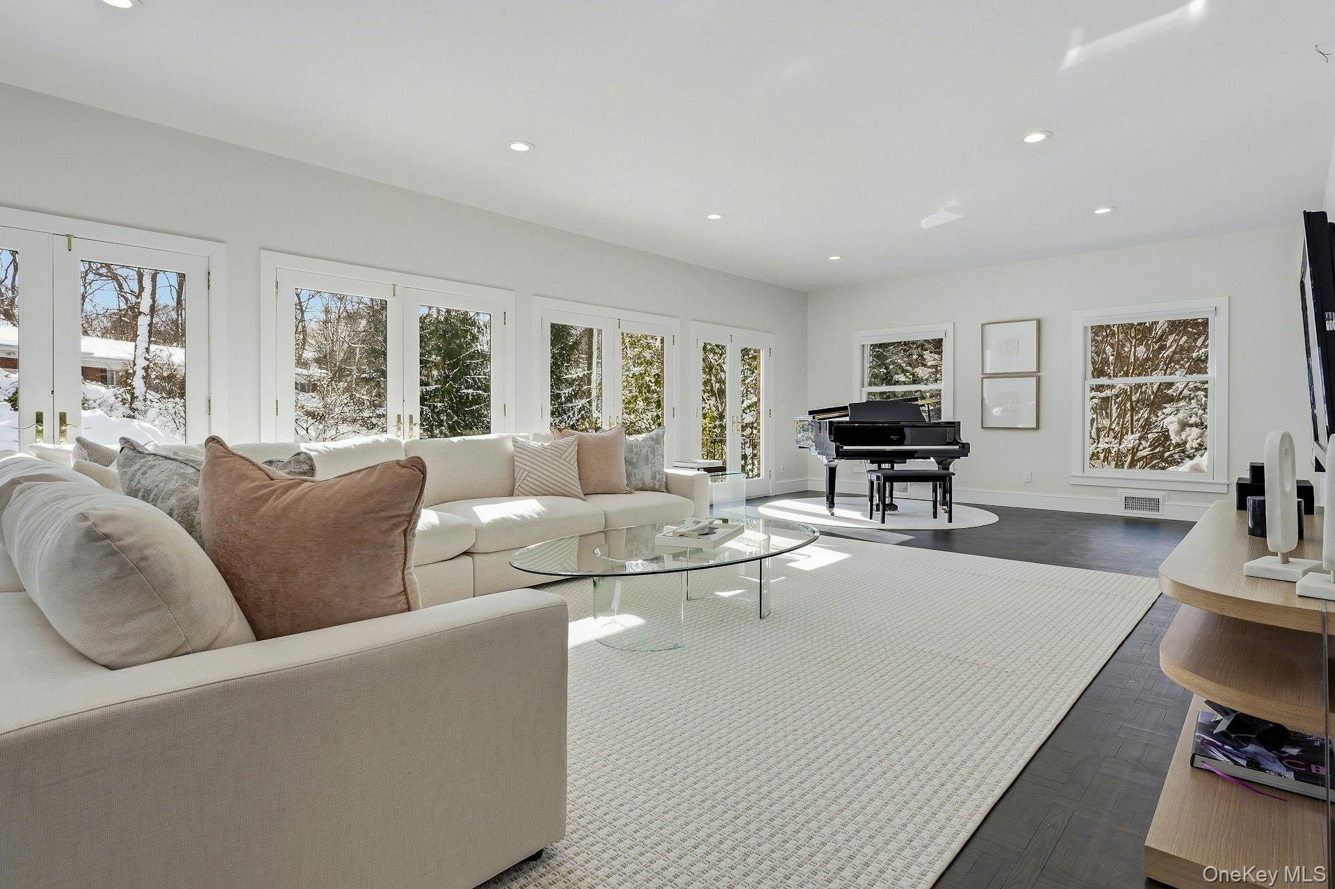 34 Sousa Drive, Sands Point, NY 11050