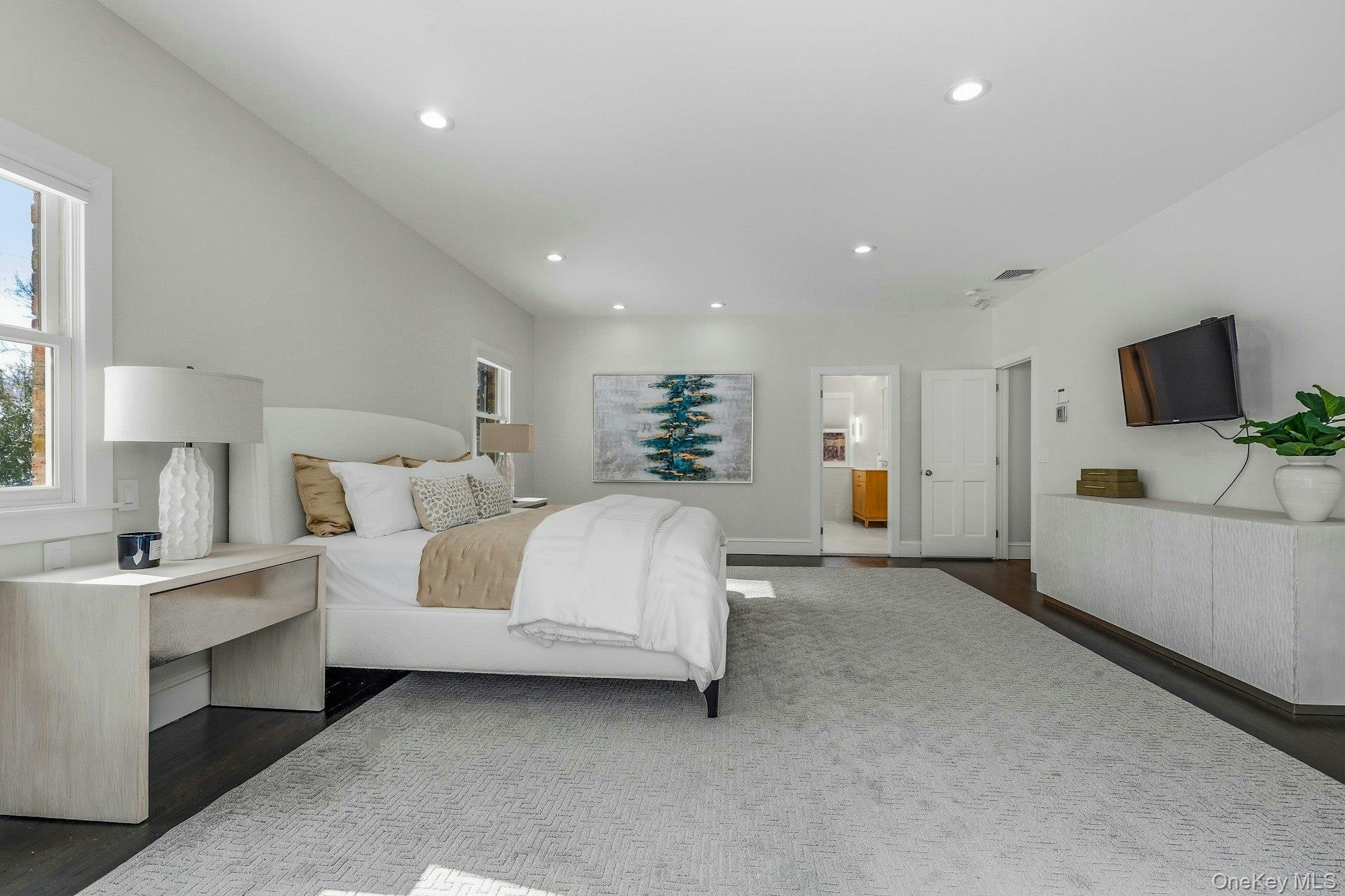 34 Sousa Drive, Sands Point, NY 11050