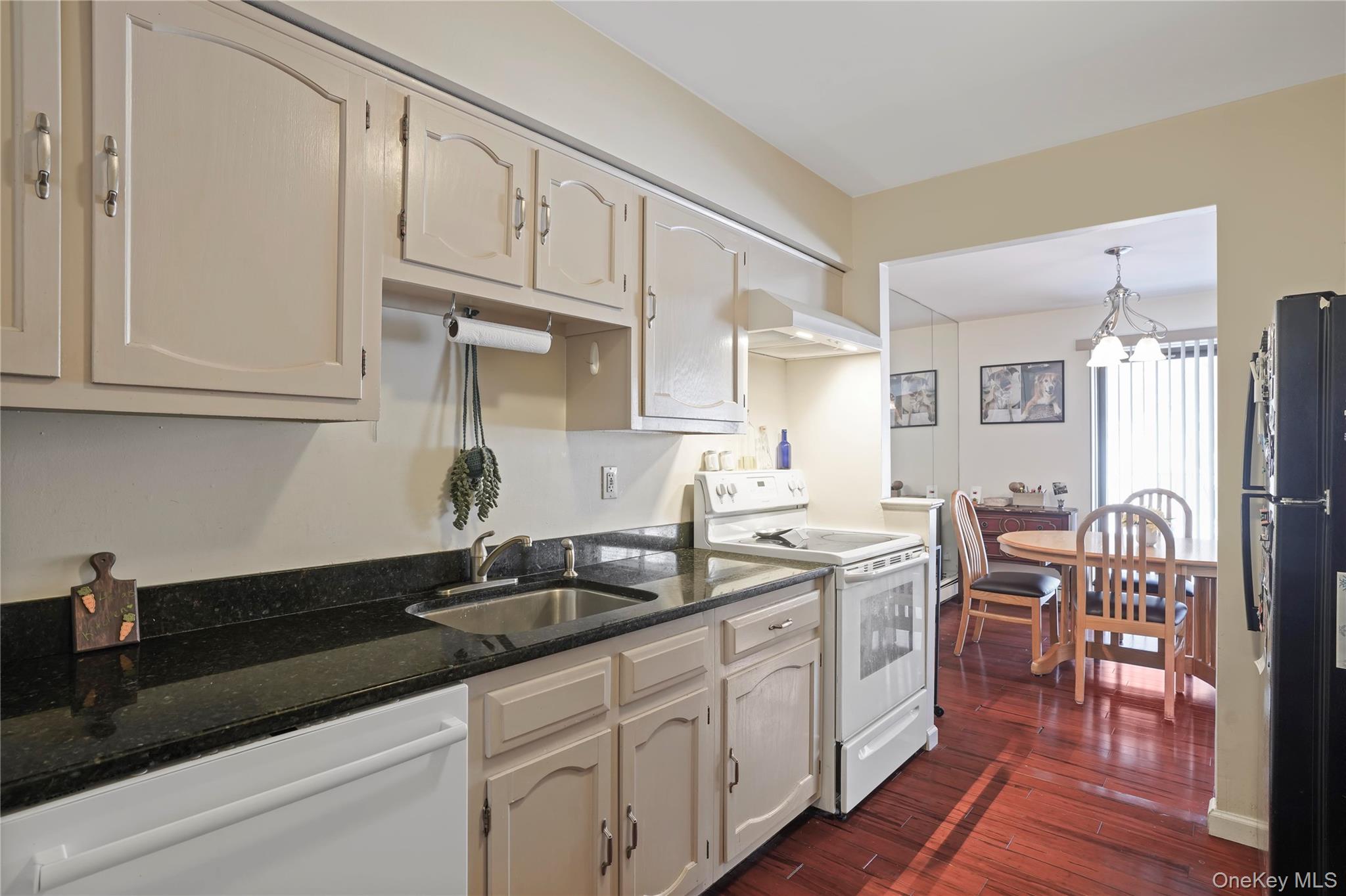 616 Kemeys Cove # 616, Briarcliff Manor, NY 10562