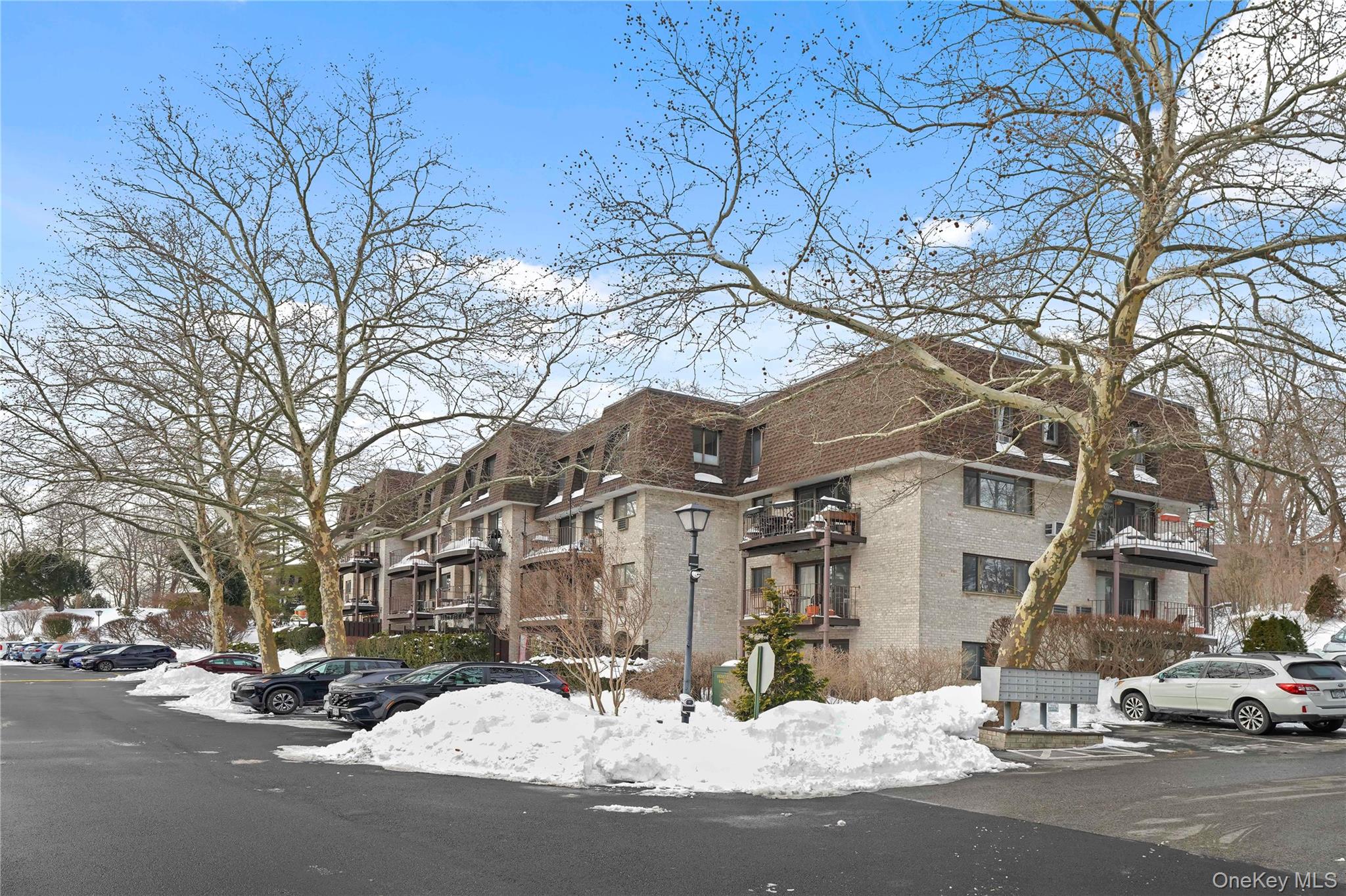 616 Kemeys Cove # 616, Briarcliff Manor, NY 10562