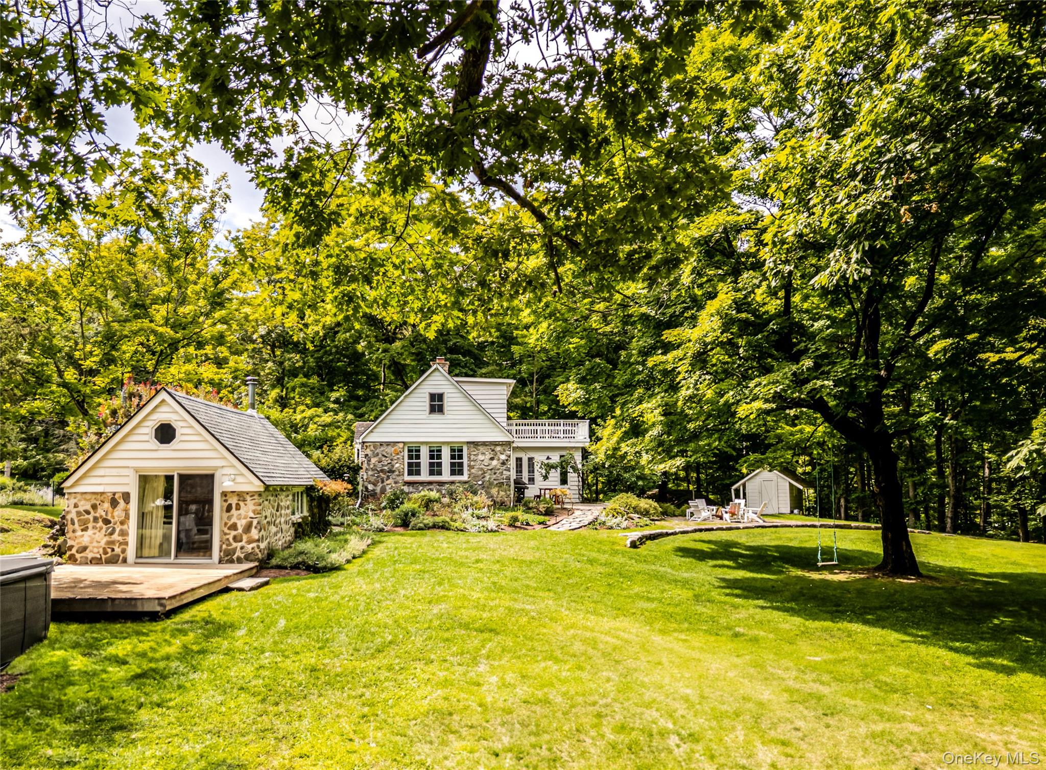 111 Miller Road, Hudson, NY 12534