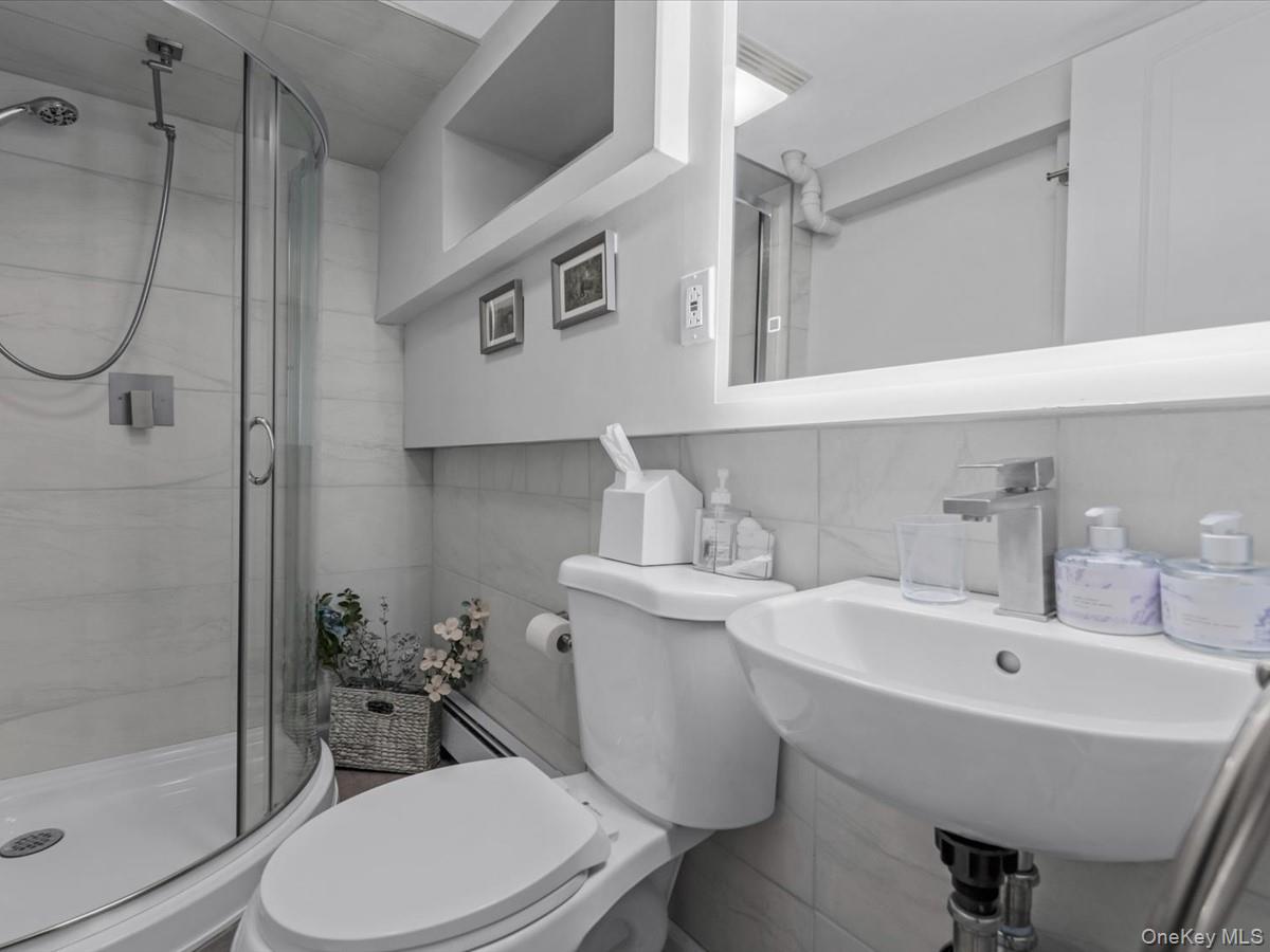 180 N Wantagh Avenue, Bethpage, NY 11714