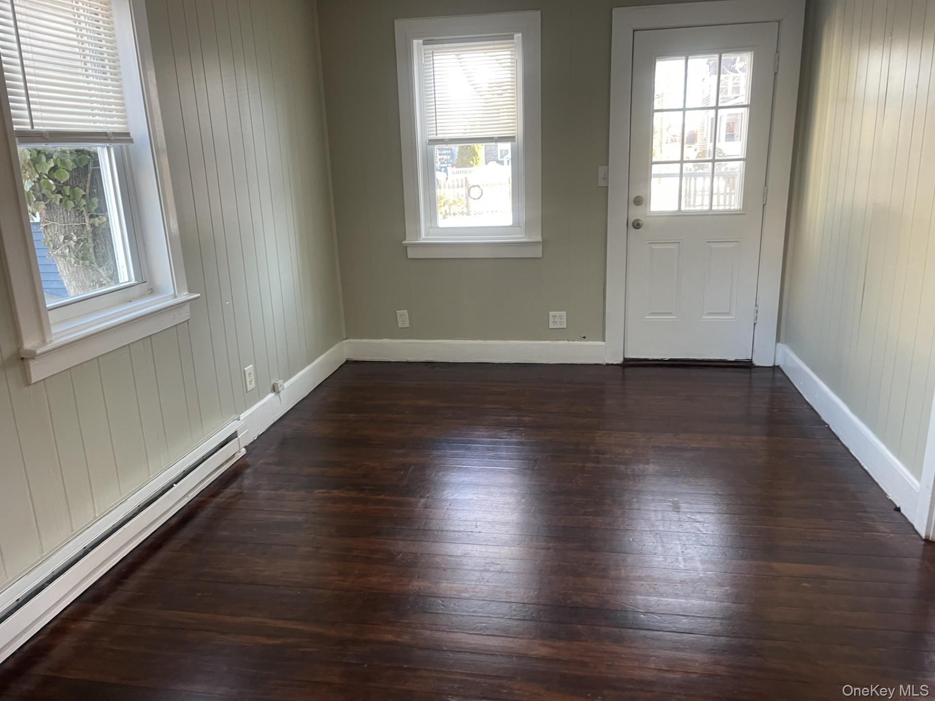 62B E 2nd Street, Riverhead, NY 11901