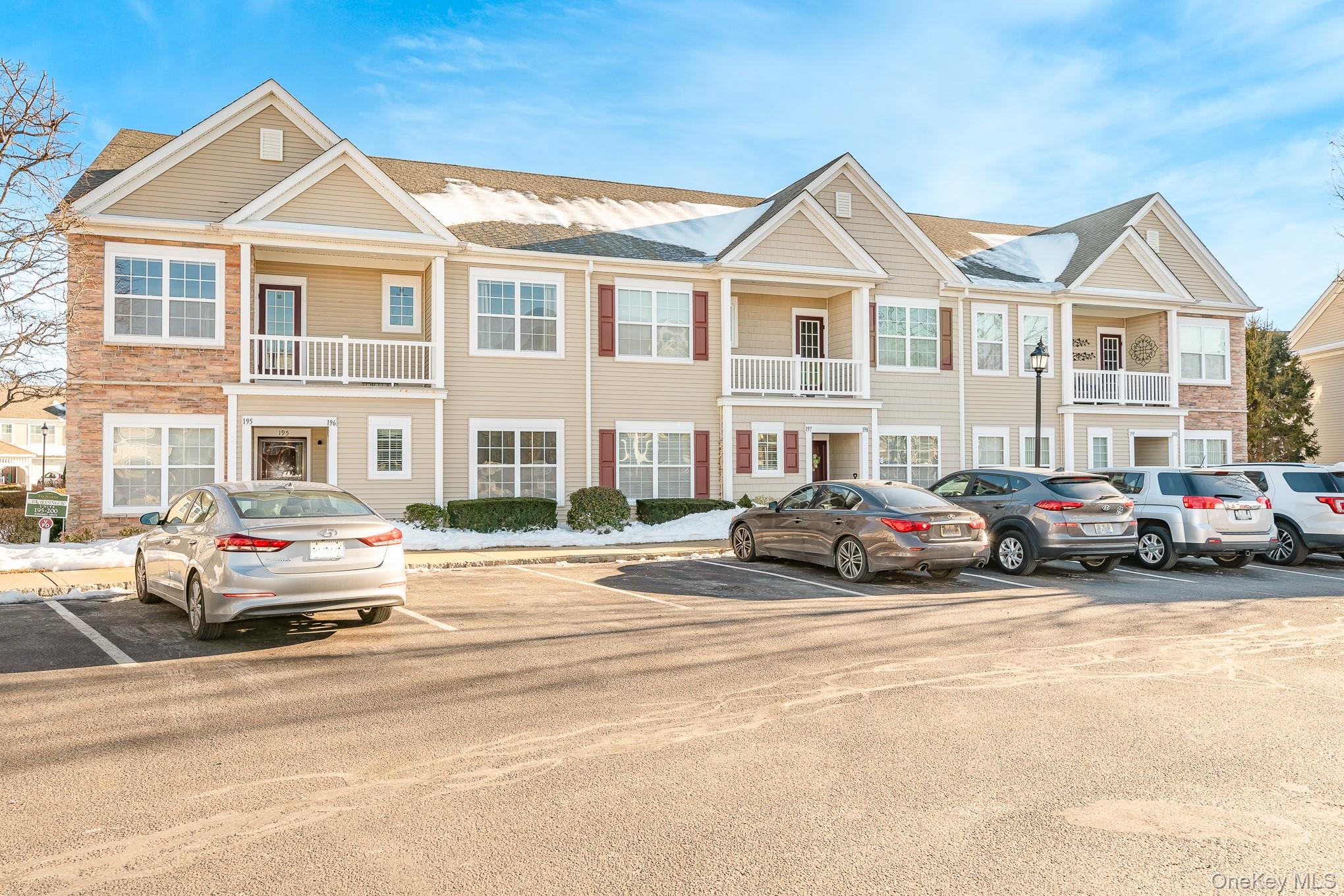 196 Somerset Drive, Massapequa, NY 11758