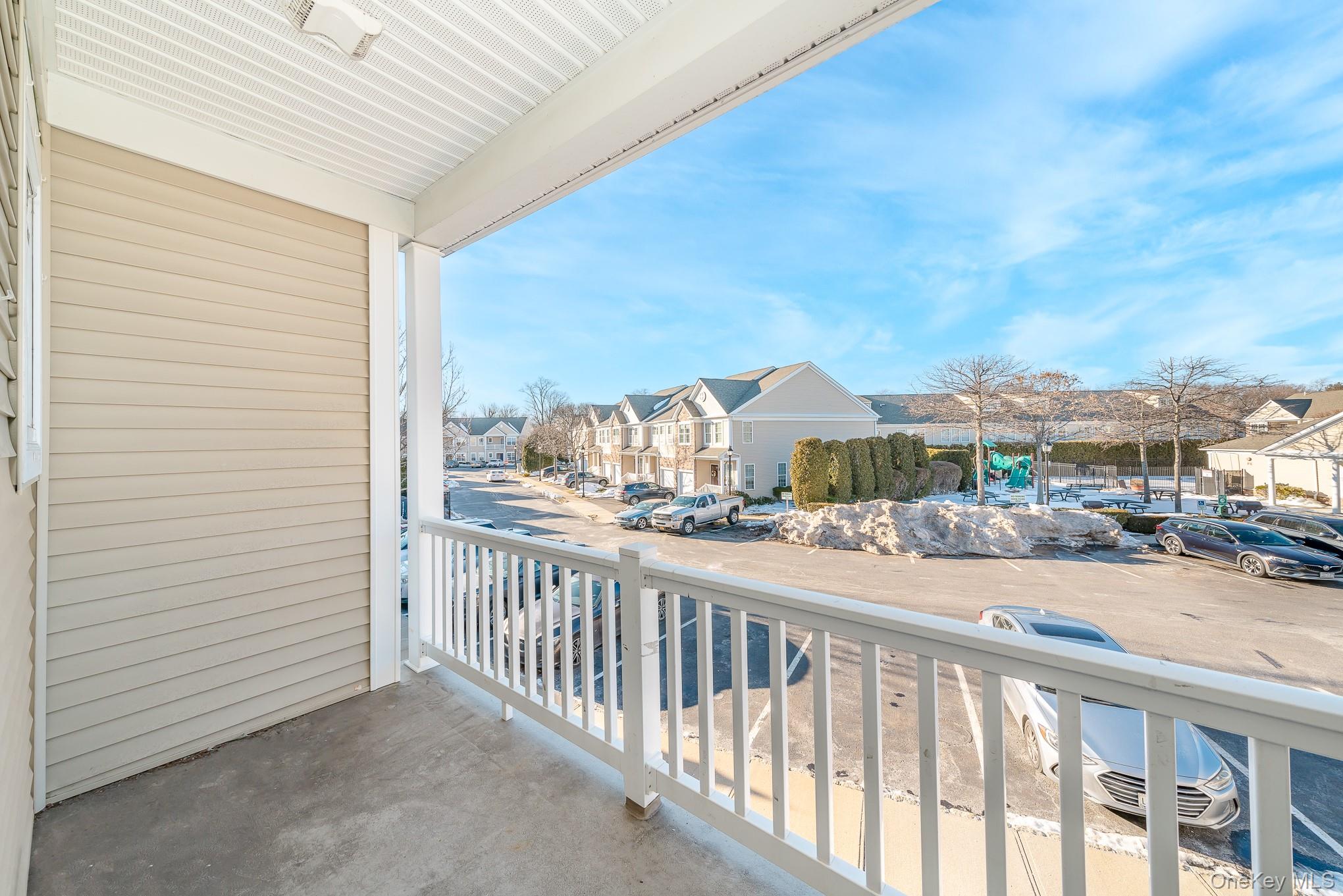 196 Somerset Drive, Massapequa, NY 11758