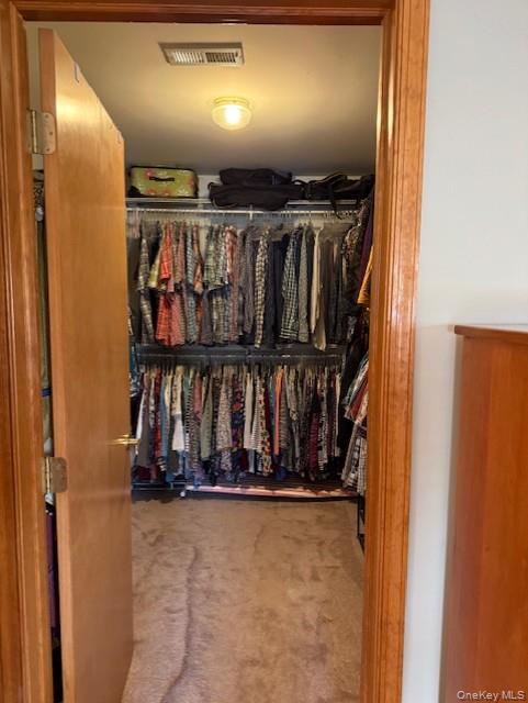 4 Grapevine Place, Poughkeepsie, NY 12603