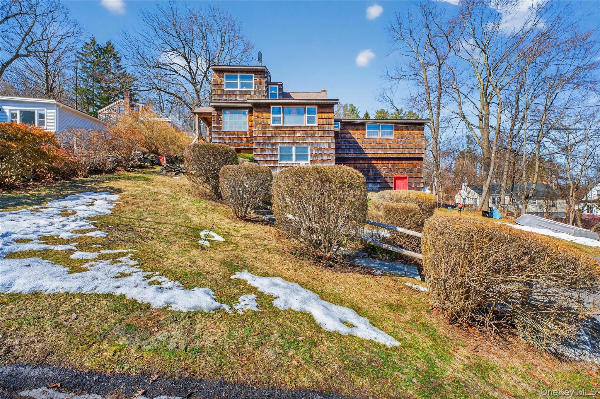 17 Mary Avenue, Mahopac, NY 10541