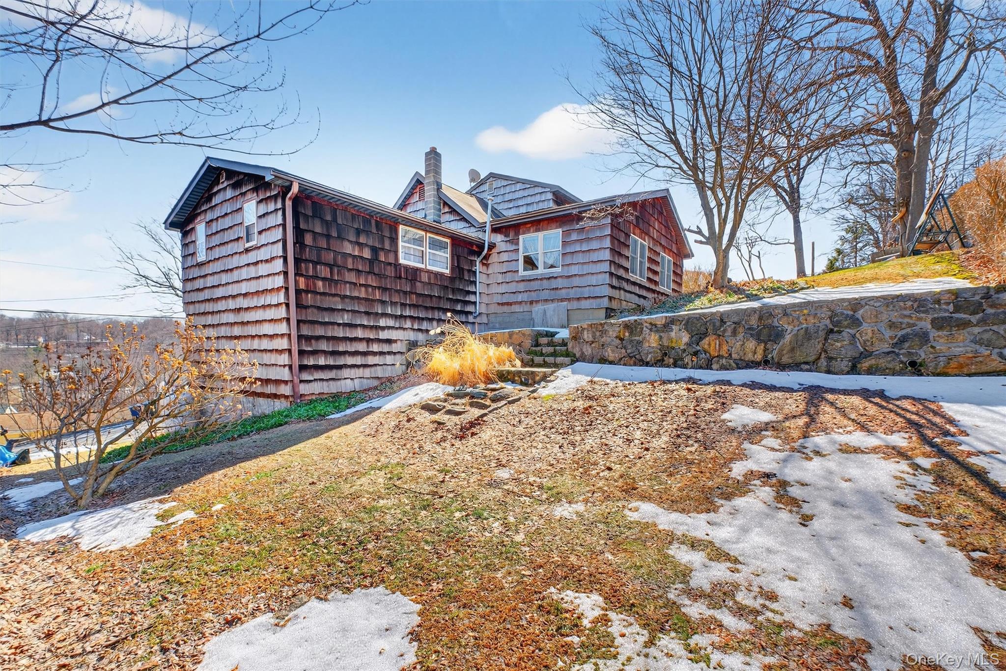 17 Mary Avenue, Mahopac, NY 10541