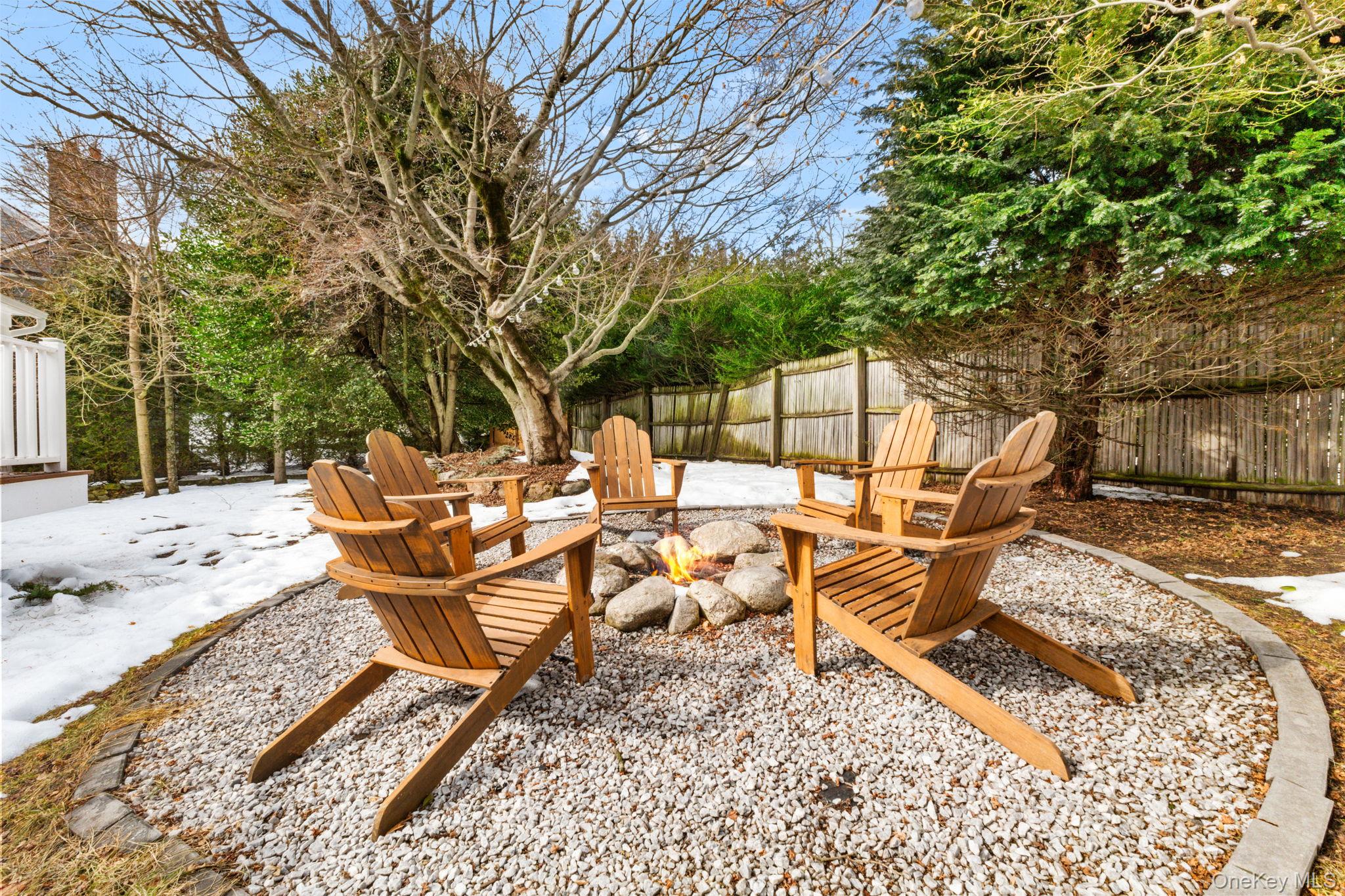 15 Meadow Place, Rye, NY 10580