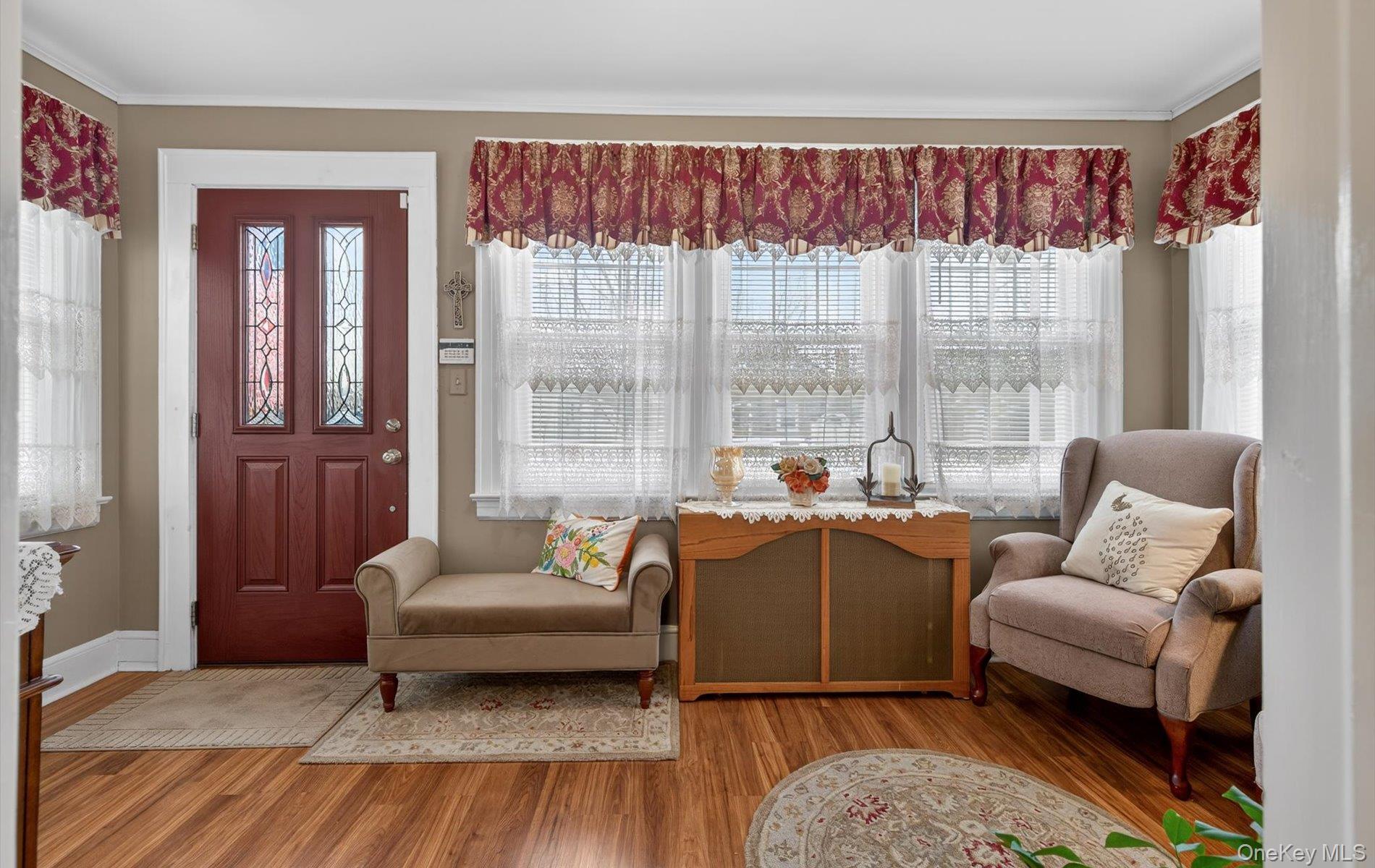 44 Remsen Street, Elmont, NY 11003