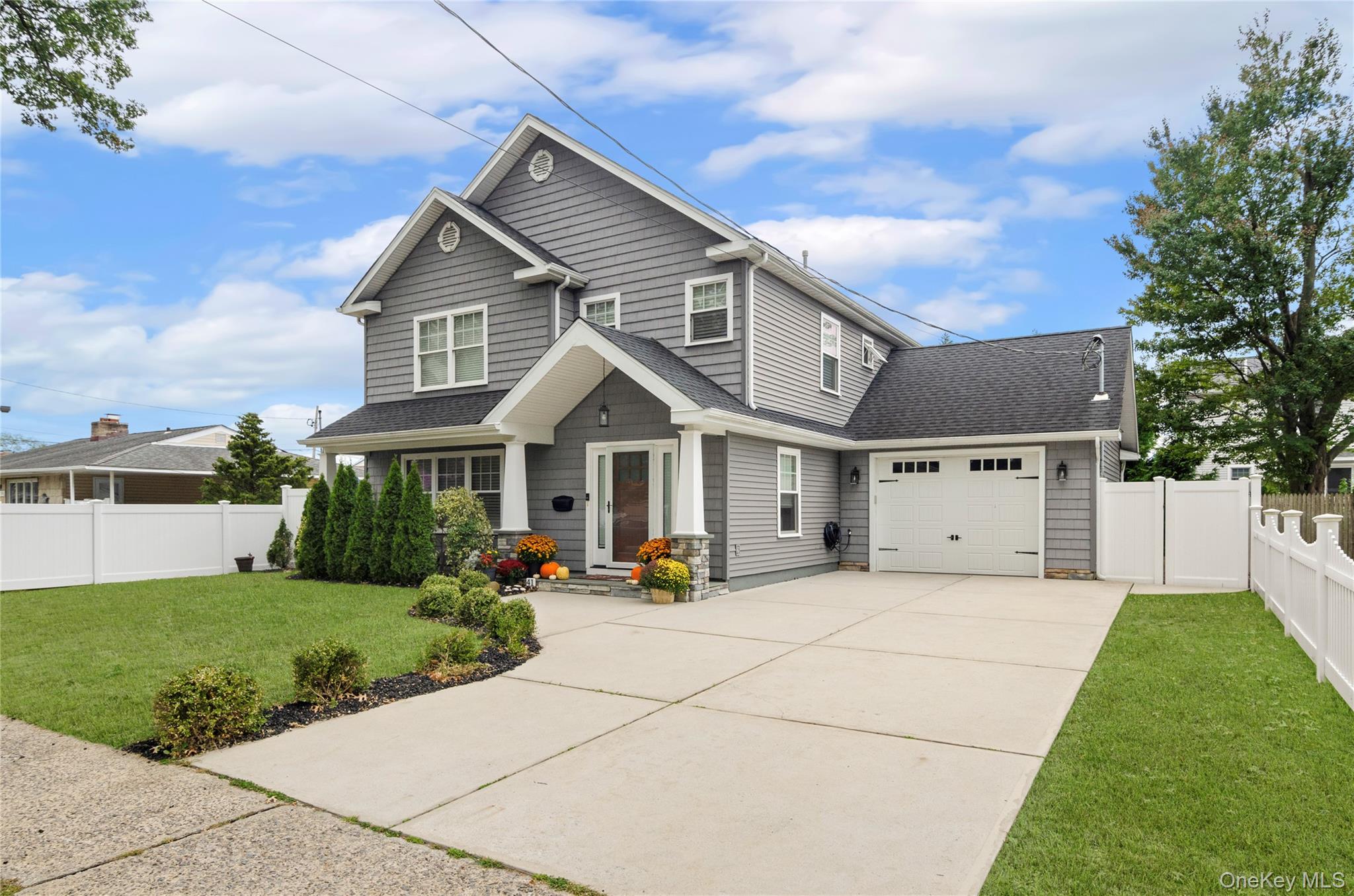 41 Weidner Avenue, Oceanside, NY 11572