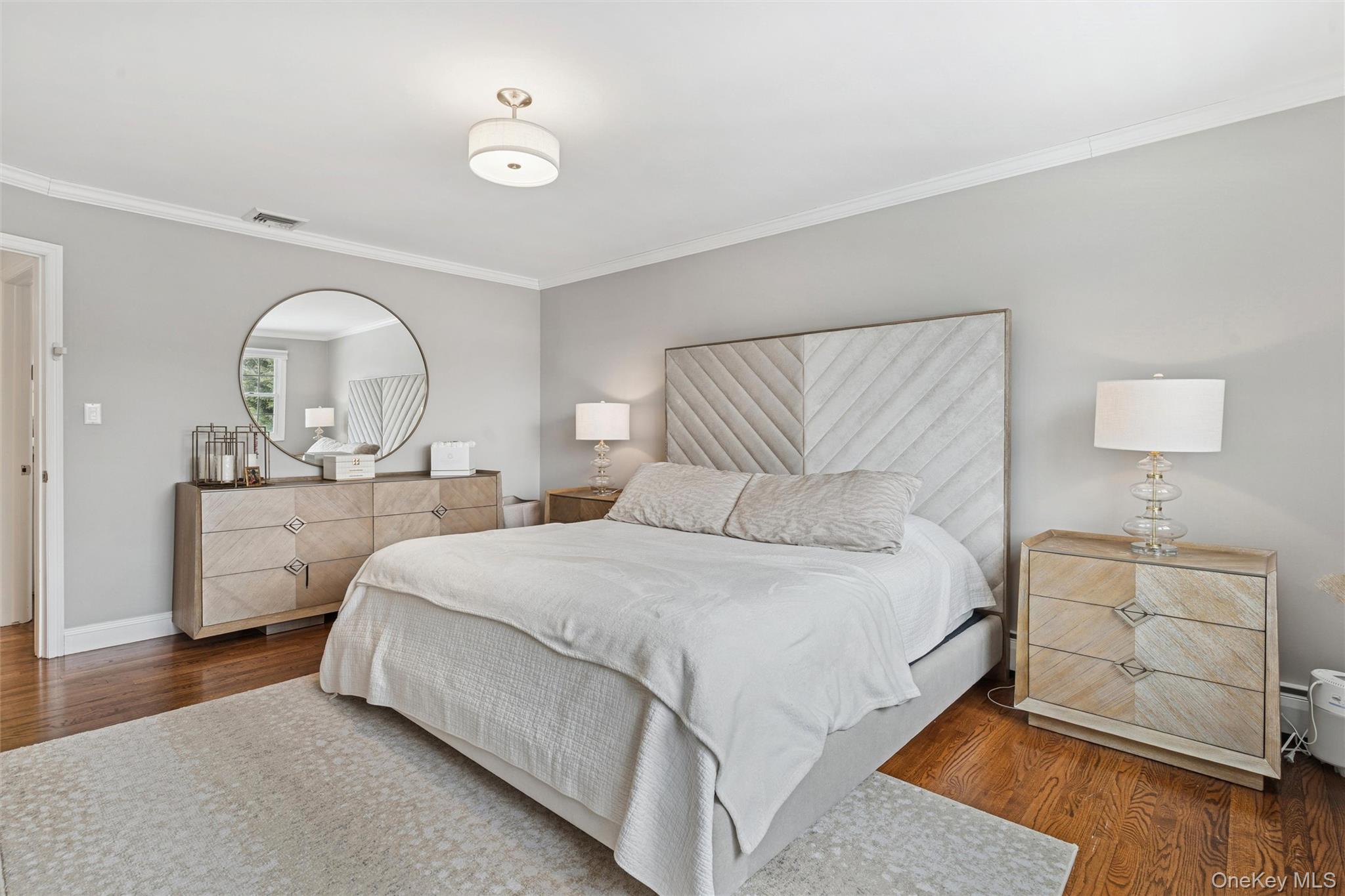 1827 Glenn Lane, Merrick, NY 11566