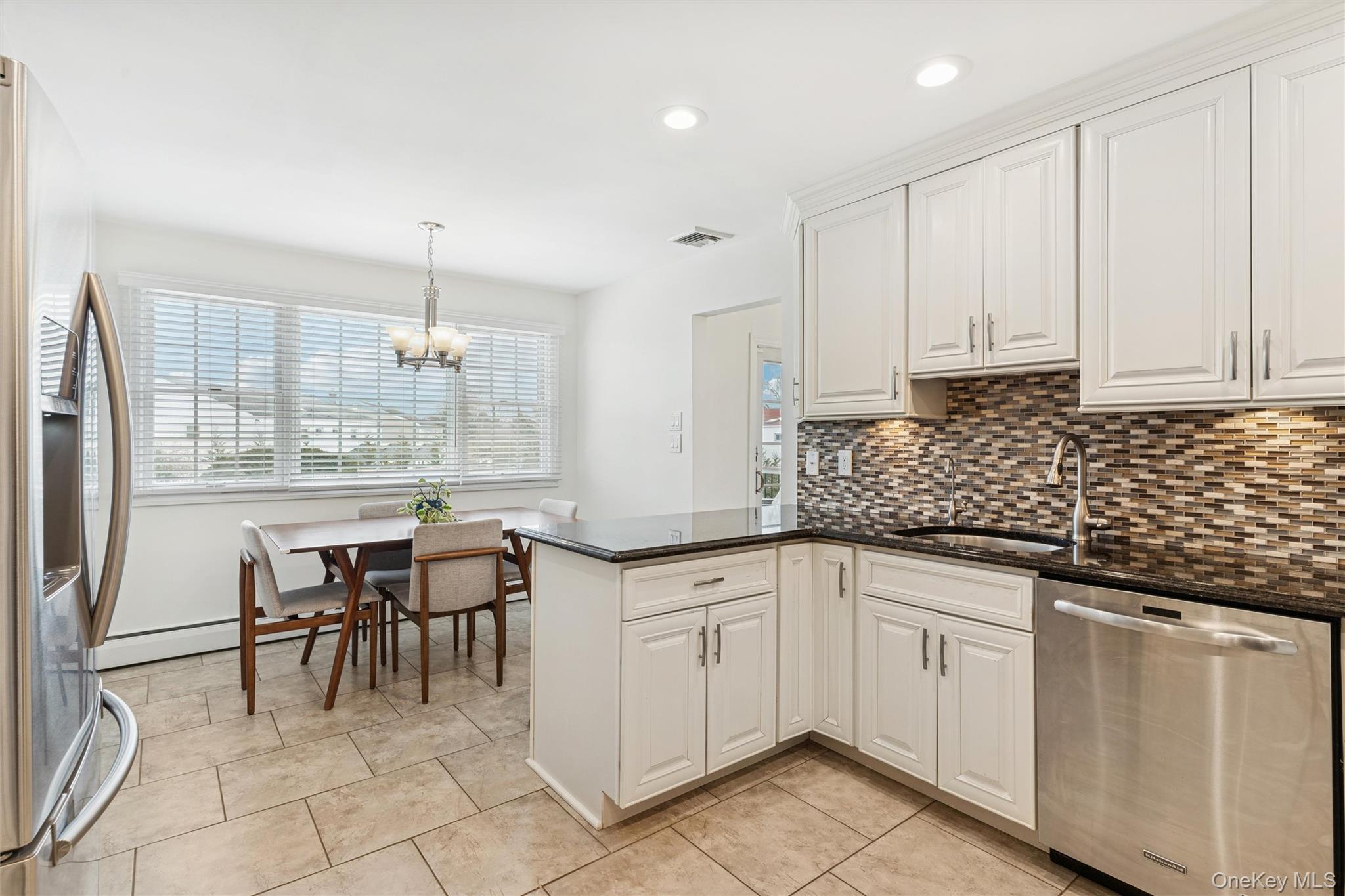 1827 Glenn Lane, Merrick, NY 11566