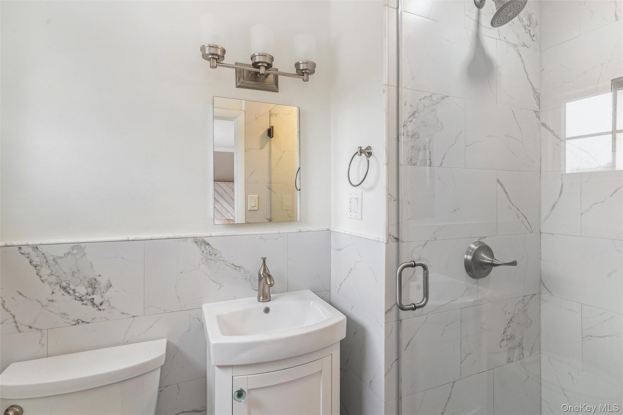 1827 Glenn Lane, Merrick, NY 11566