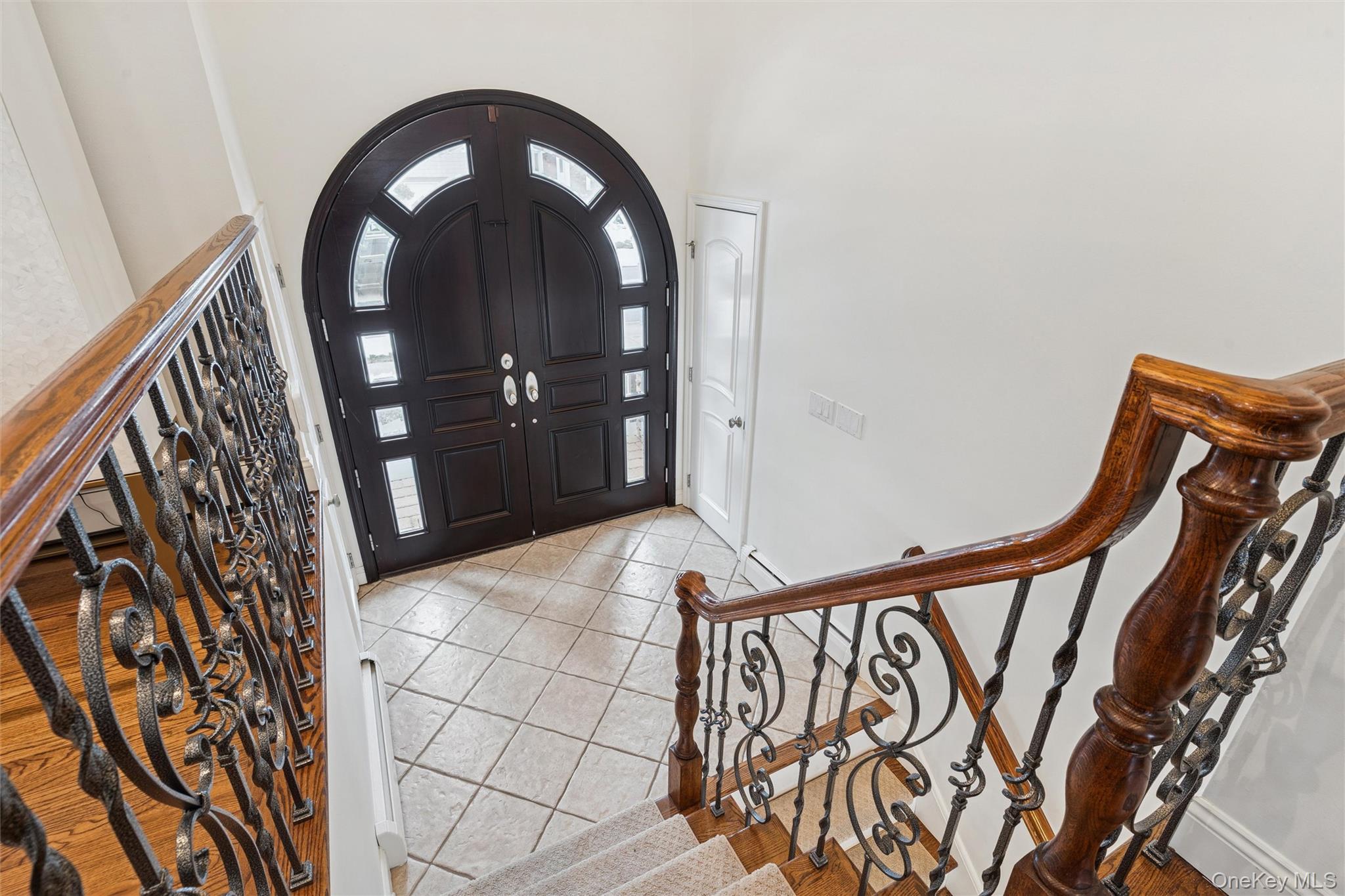 1827 Glenn Lane, Merrick, NY 11566