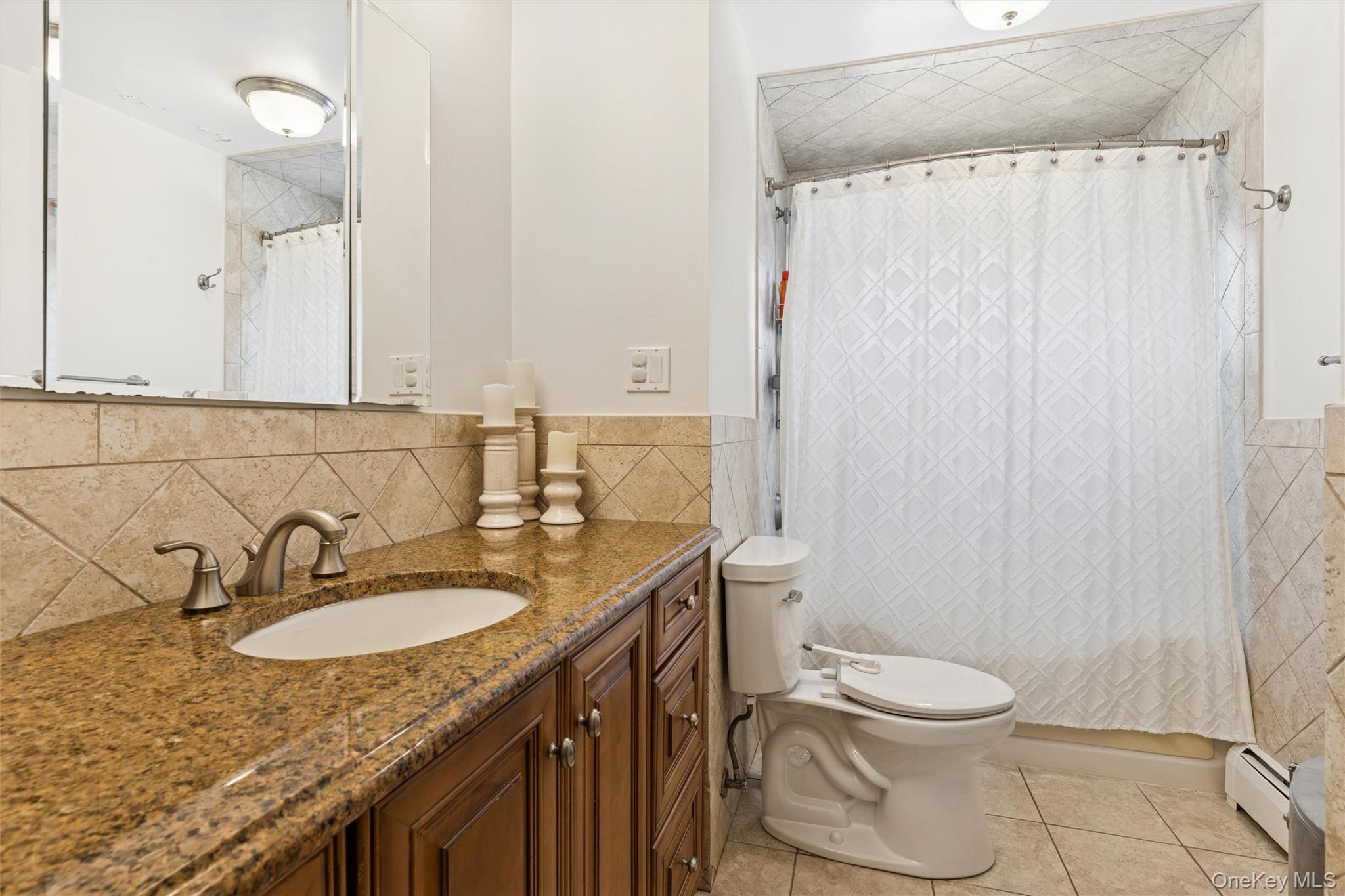 1827 Glenn Lane, Merrick, NY 11566