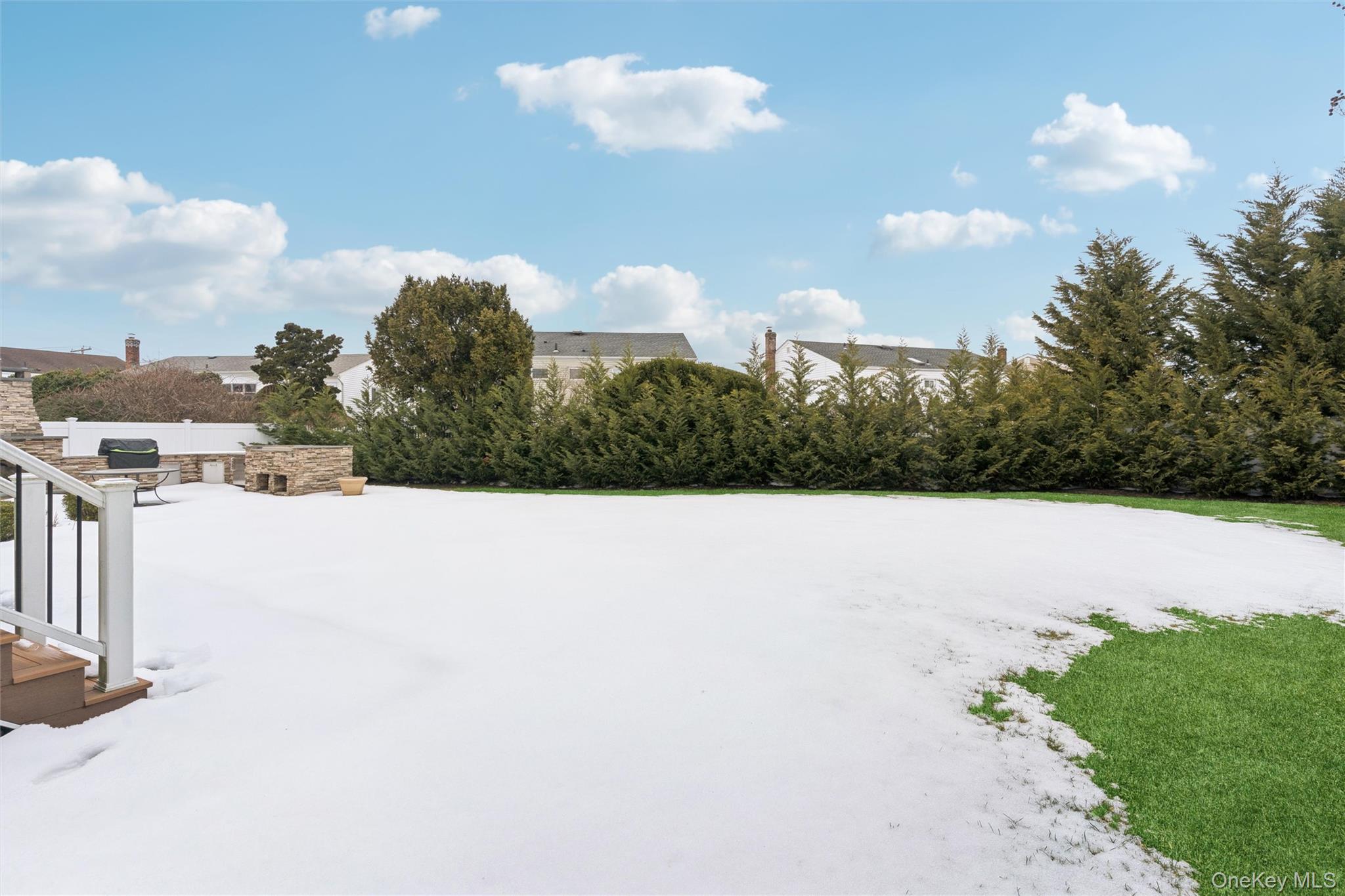 1827 Glenn Lane, Merrick, NY 11566