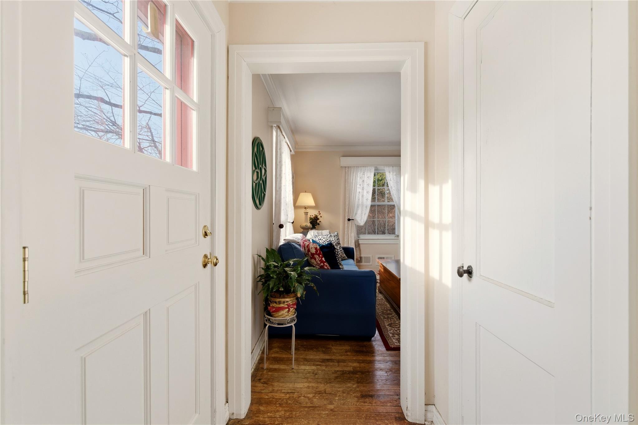 164 W Neck Road, Huntington, NY 11743