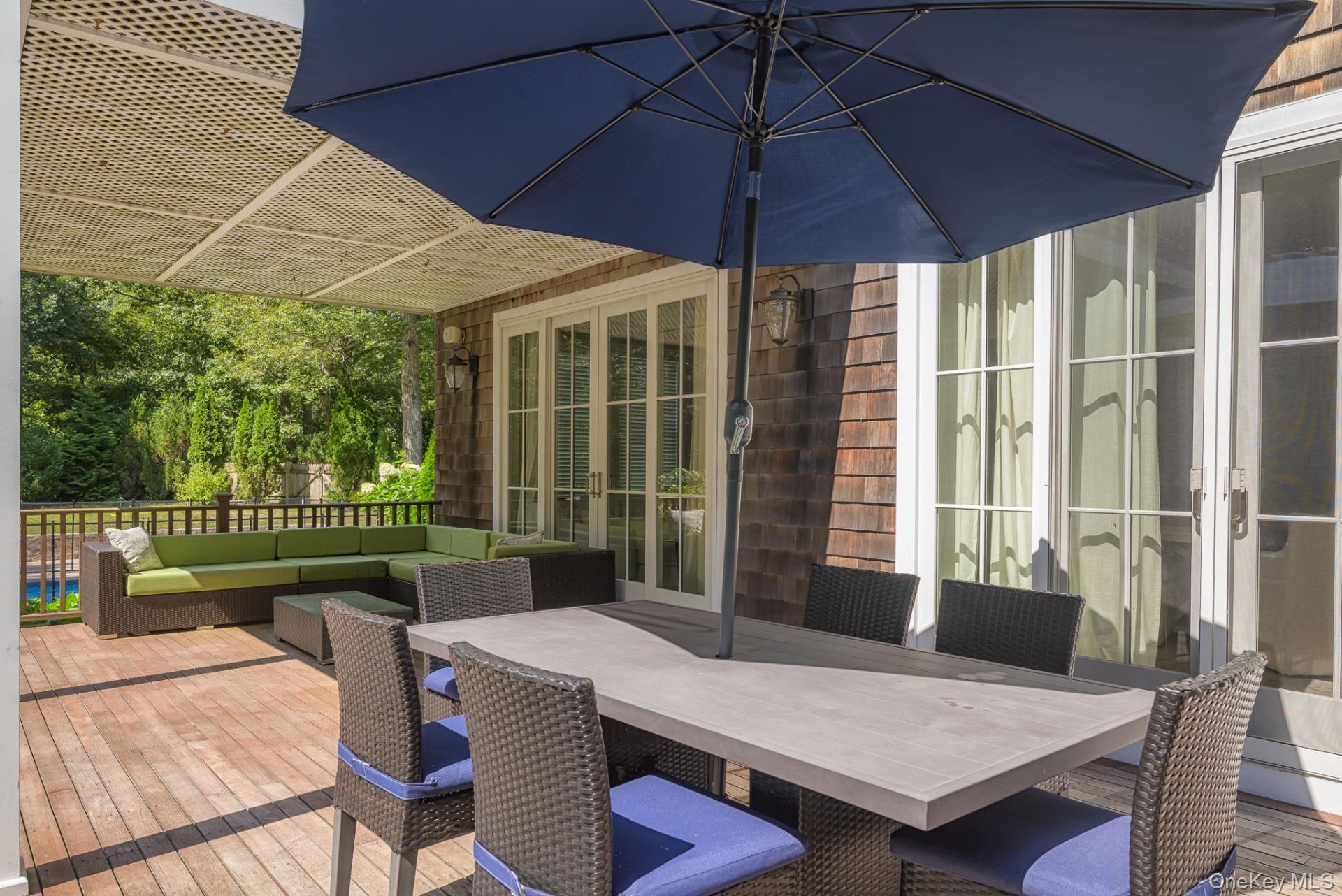 20 Bay Woods Drive, Hampton Bays, NY 11946