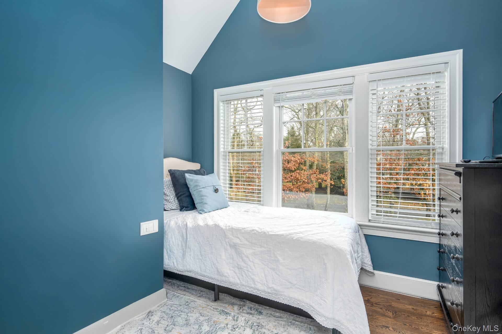 20 Bay Woods Drive, Hampton Bays, NY 11946