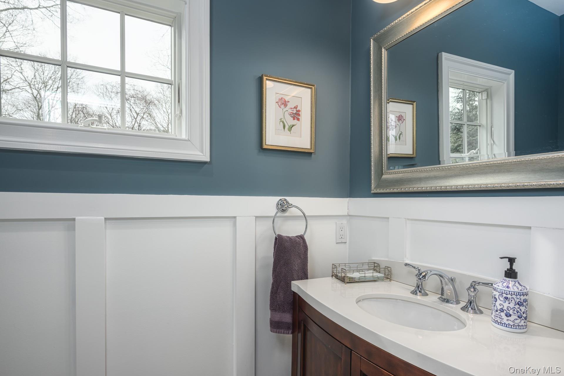 20 Bay Woods Drive, Hampton Bays, NY 11946