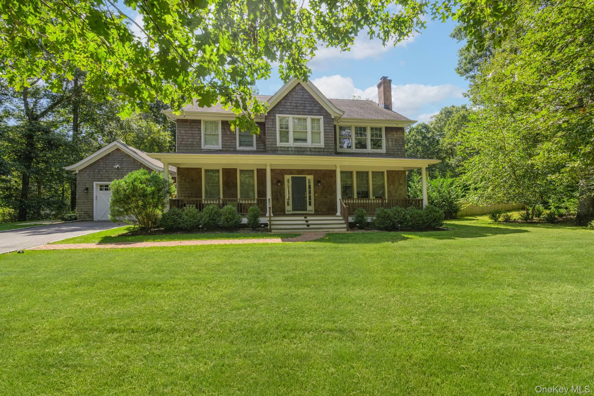 20 Bay Woods Drive, Hampton Bays, NY 11946