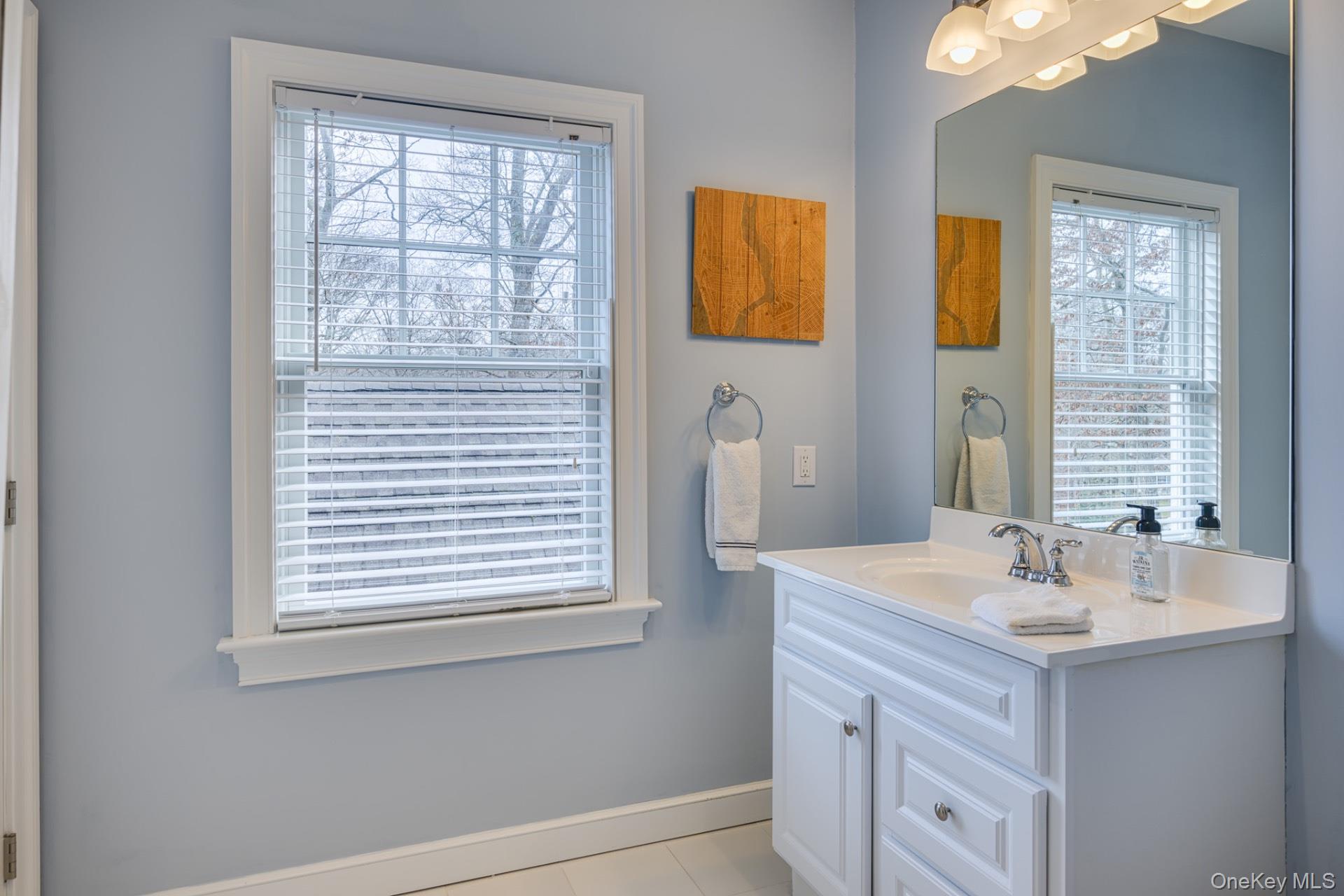 20 Bay Woods Drive, Hampton Bays, NY 11946