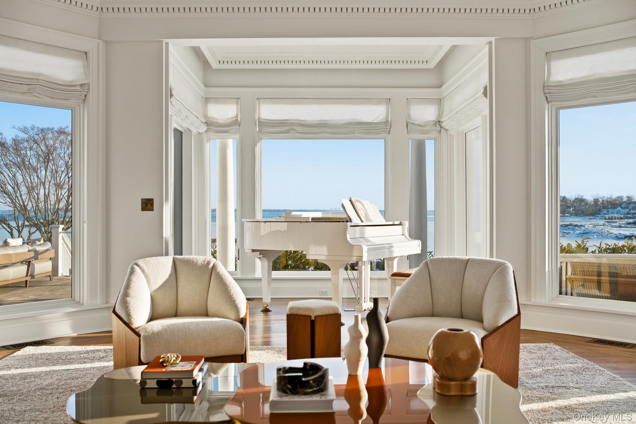 217 Hommocks Road, Larchmont, NY 10538